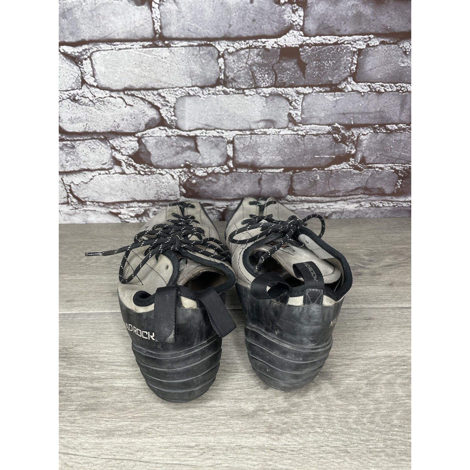 Other Mad Rock Phoenix Gray Synthetic Black Lace Rock Climbing Sho Size US 15 / EU 48 - 3 Thumbnail