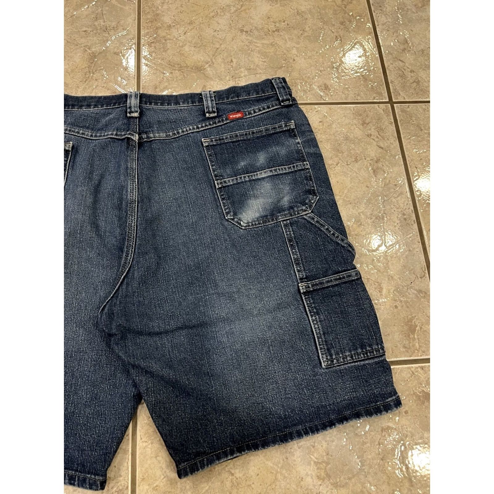 Wrangler Mens 42 Wrangler Denim Carpenter 11" Stretch Shorts Distressed Blue Dad Size US 42 / EU 58 - 4 Thumbnail