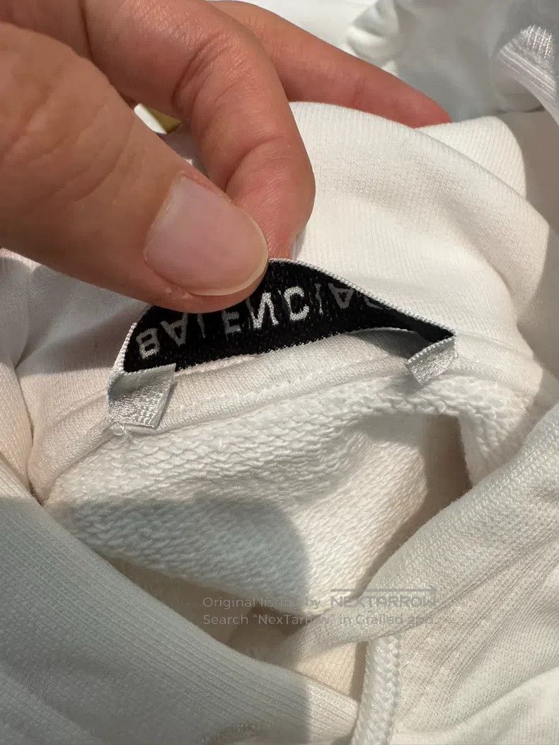 Balenciaga Balenciaga White Lettering Hoodie with Cap Size US S / EU 44-46 / 1 - 9 Thumbnail