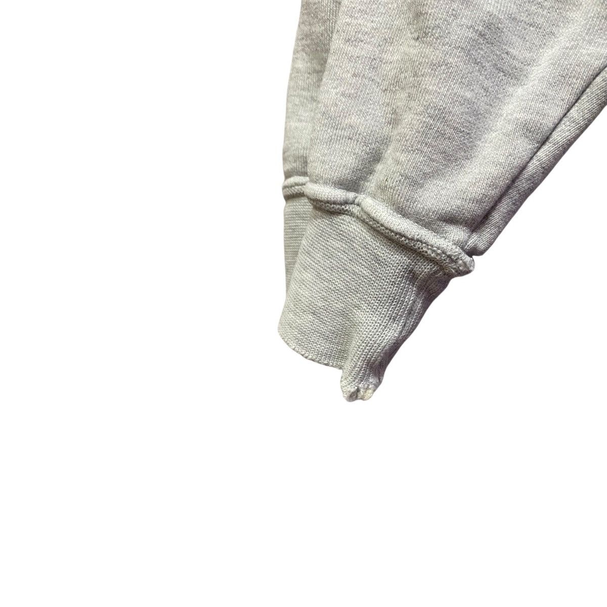 Champion Vintage Champion Hoodies Spellout Logo Streetwear Size US L / EU 52-54 / 3 - 7 Thumbnail
