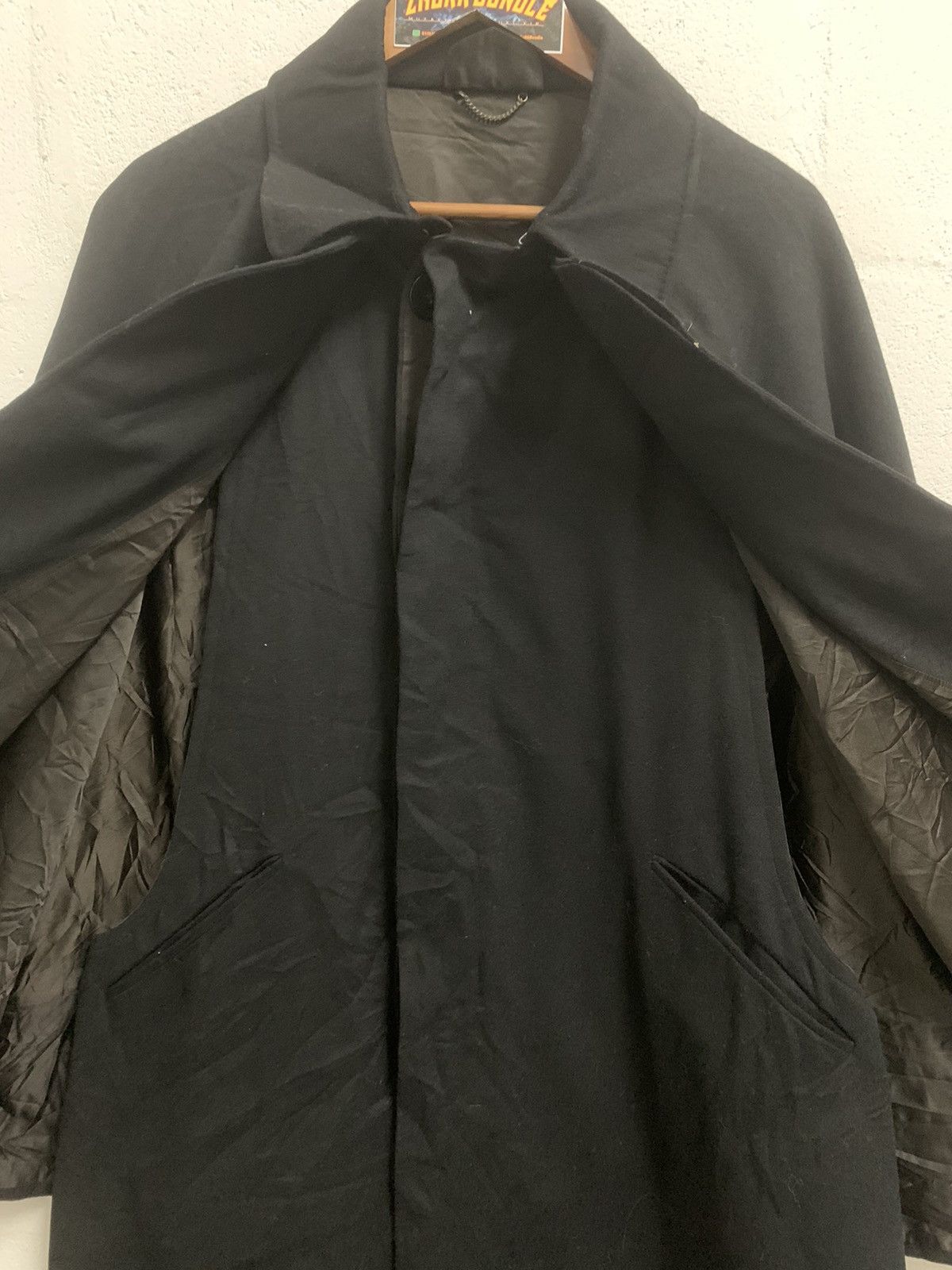 Japanese Brand Vintage Cape Coat Wool Size US XL / EU 56 / 4 - 8 Thumbnail