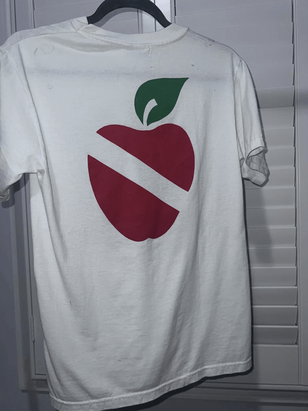 Vintage Vintage Eden Rock Dive Center Size Small Tee Size US S / EU 44-46 / 1 - 4 Thumbnail