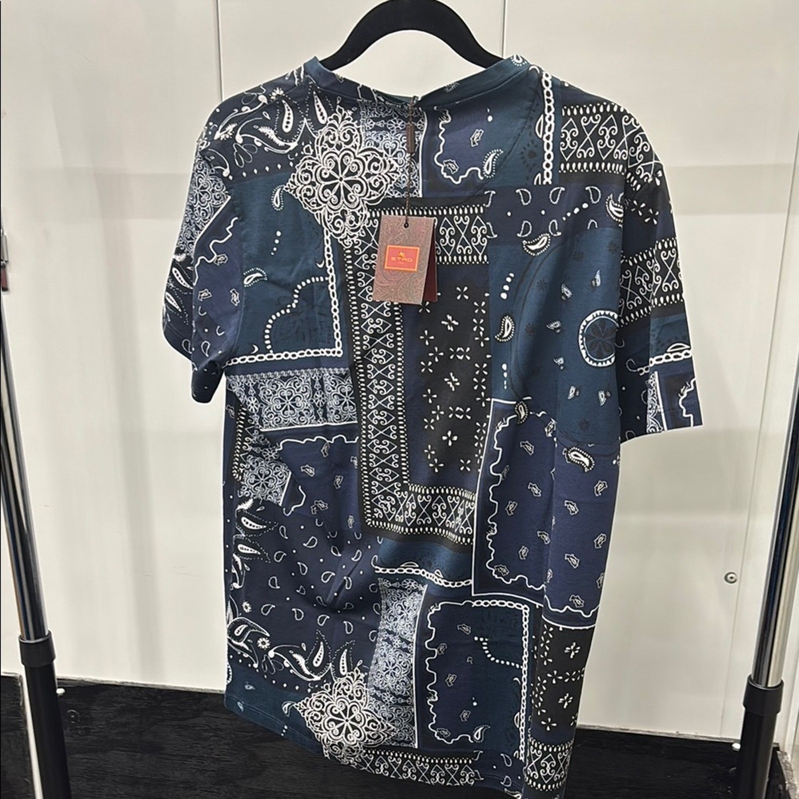 Etro NWT Etro Blue and White Paisley Short Sleeve Tee Size S Size US S / EU 44-46 / 1 - 6 Thumbnail