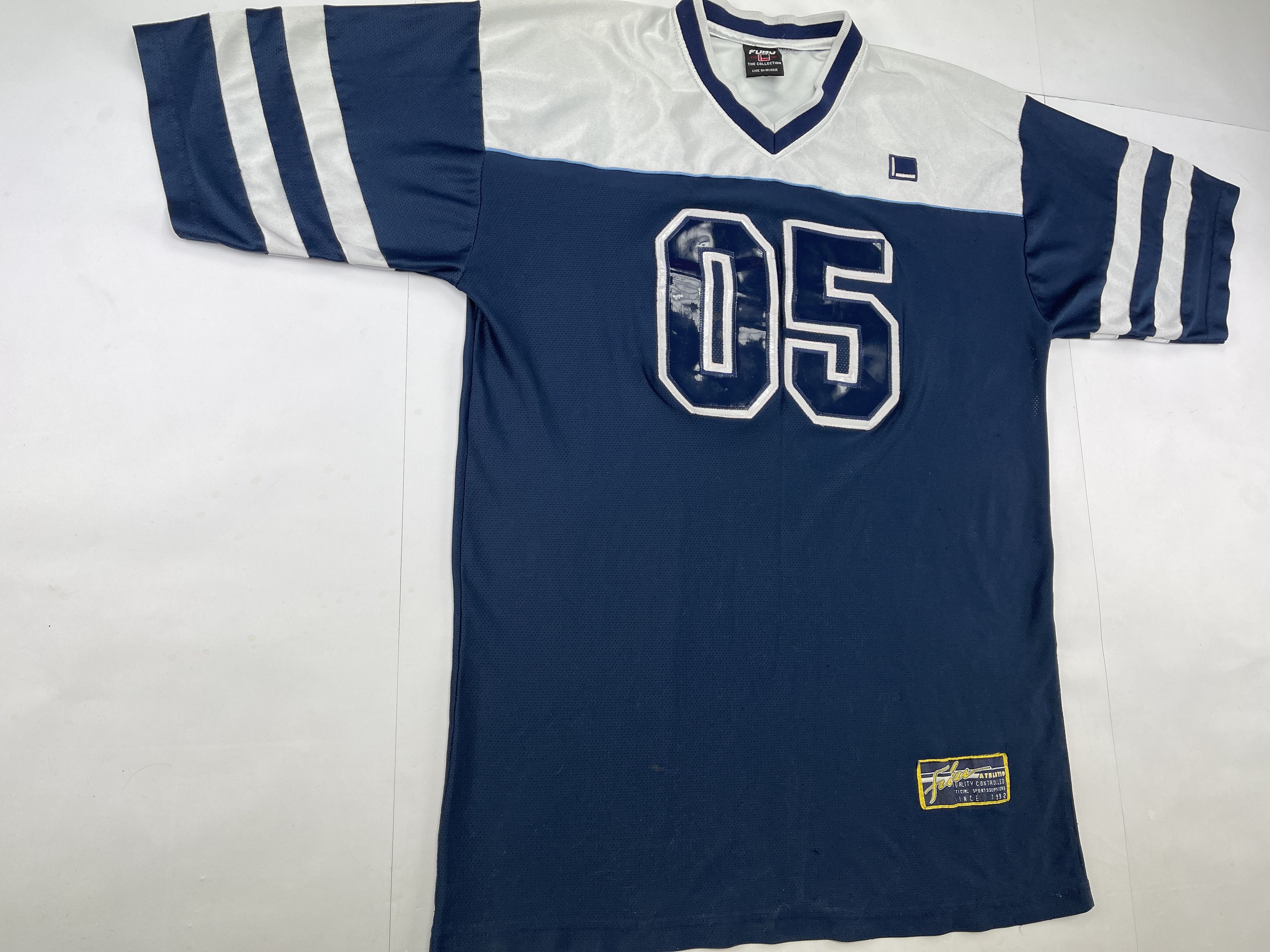 Fubu FUBU jersey, vintage hip hop t-shirt, 90s hip hop skater L Size US L / EU 52-54 / 3 - 3 Thumbnail