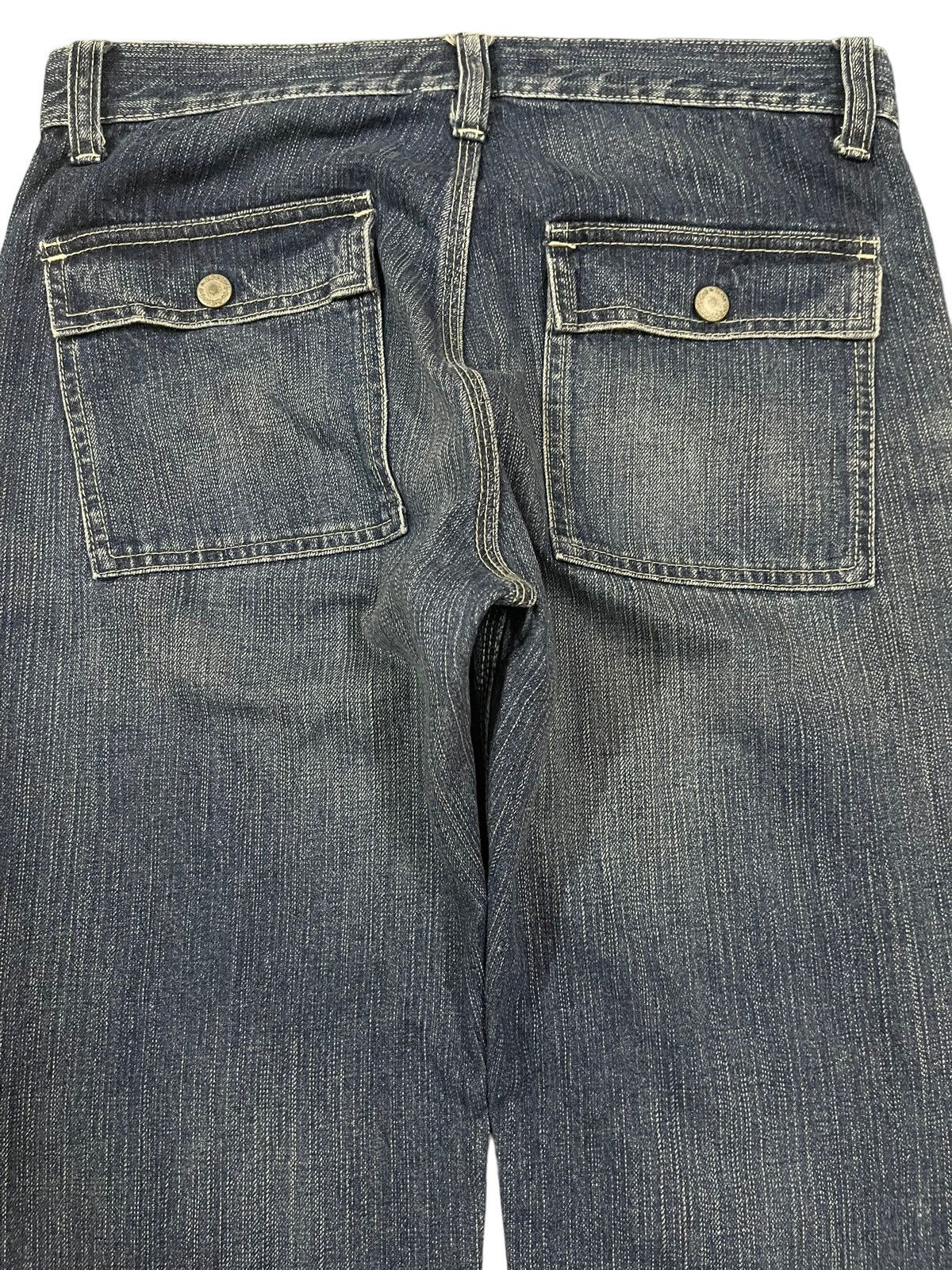 Uniqlo Vintage Japanese Uniqlo Blue Wash Style Loose Jeans Size US 31 - 4 Thumbnail
