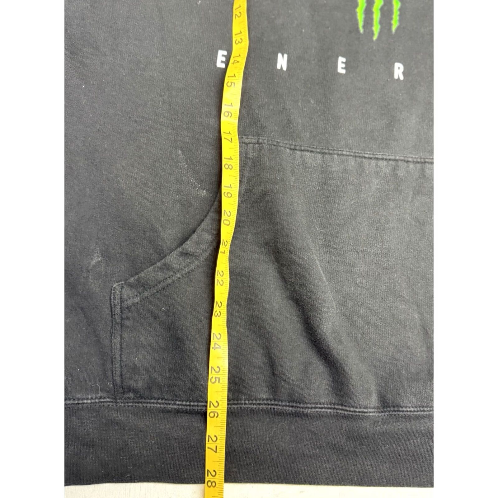 Vintage VINTAGE Monster Energy Unleash The Beast Graphic Hoodie Mens XL Pullover Sweatshirt Size US XL / EU 56 / 4 - 4 Thumbnail