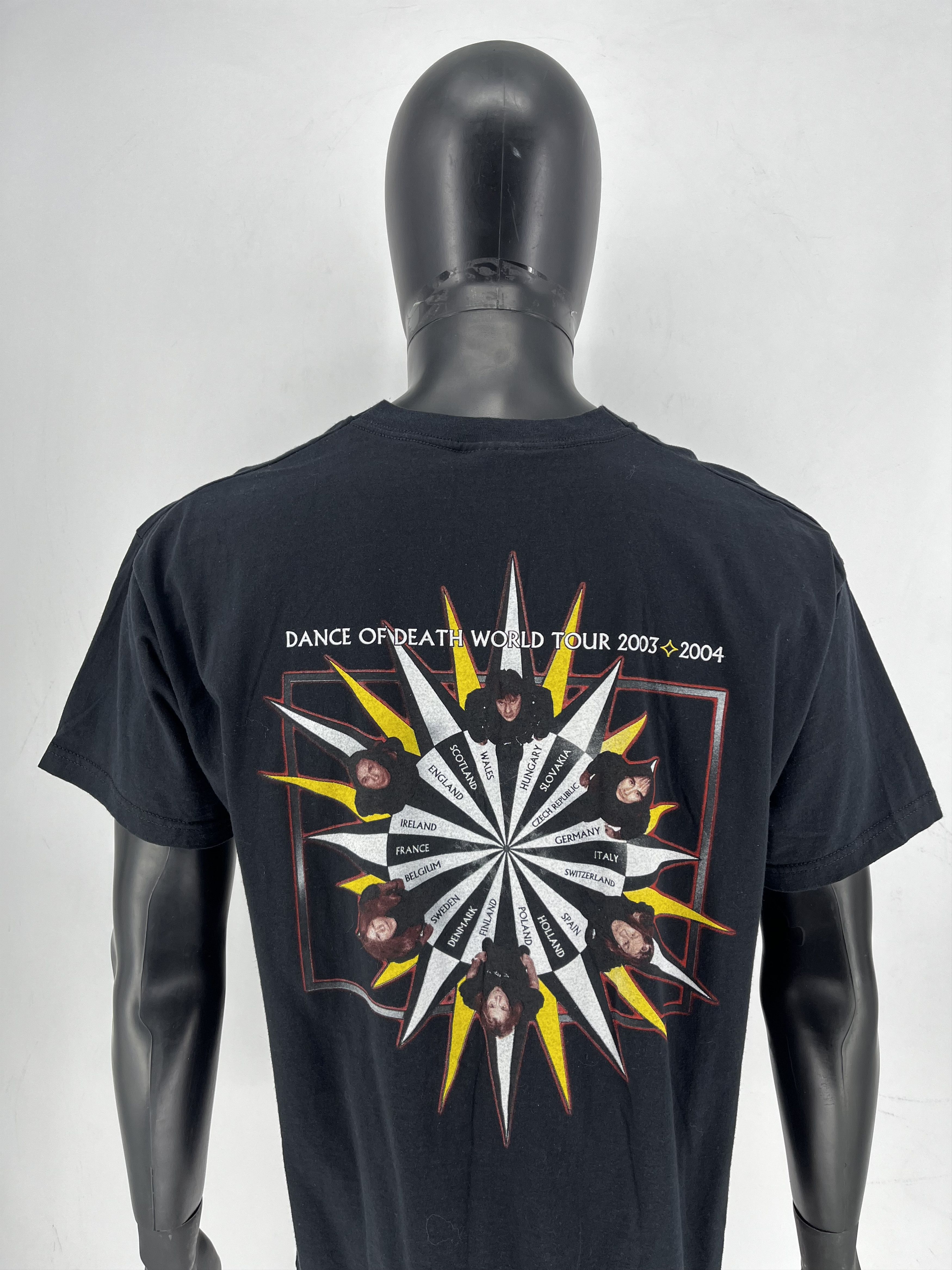 Band Tees Vintage Iron Maiden 2003 Dance of Death T-shirt Size US XL / EU 56 / 4 - 10 Thumbnail