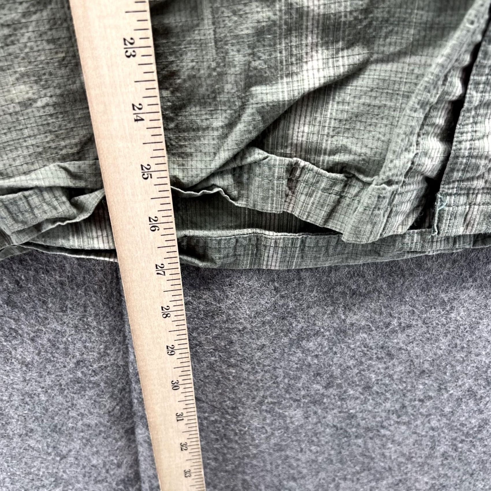 Carhartt VINTAGE Carhartt Shirt Men L Adult Green Casual Button Down Preppy Cotton Check Size US L / EU 52-54 / 3 - 6 Thumbnail