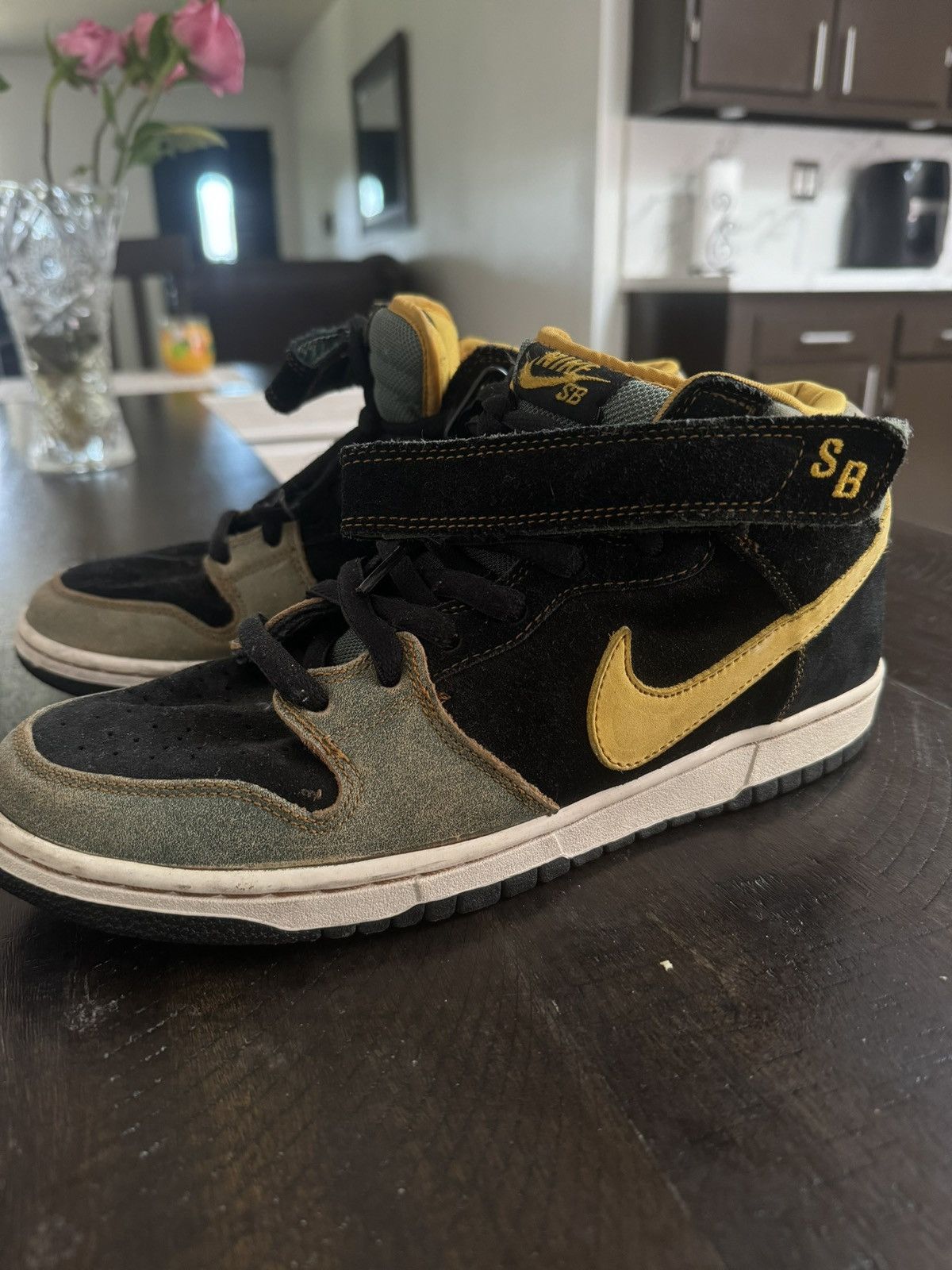 Nike Nike Sb Dunk Mids Size US 10 / EU 43 - 2 Thumbnail