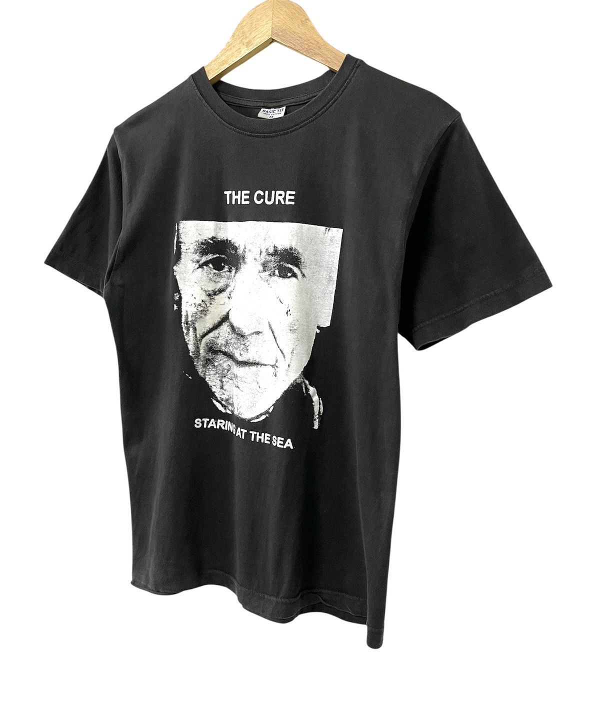 Band Tees THE CURE STARING AT THE SEA VINTAGE GOTHIC ROCK BAND TSHIRT Size US M / EU 48-50 / 2 - 4 Thumbnail