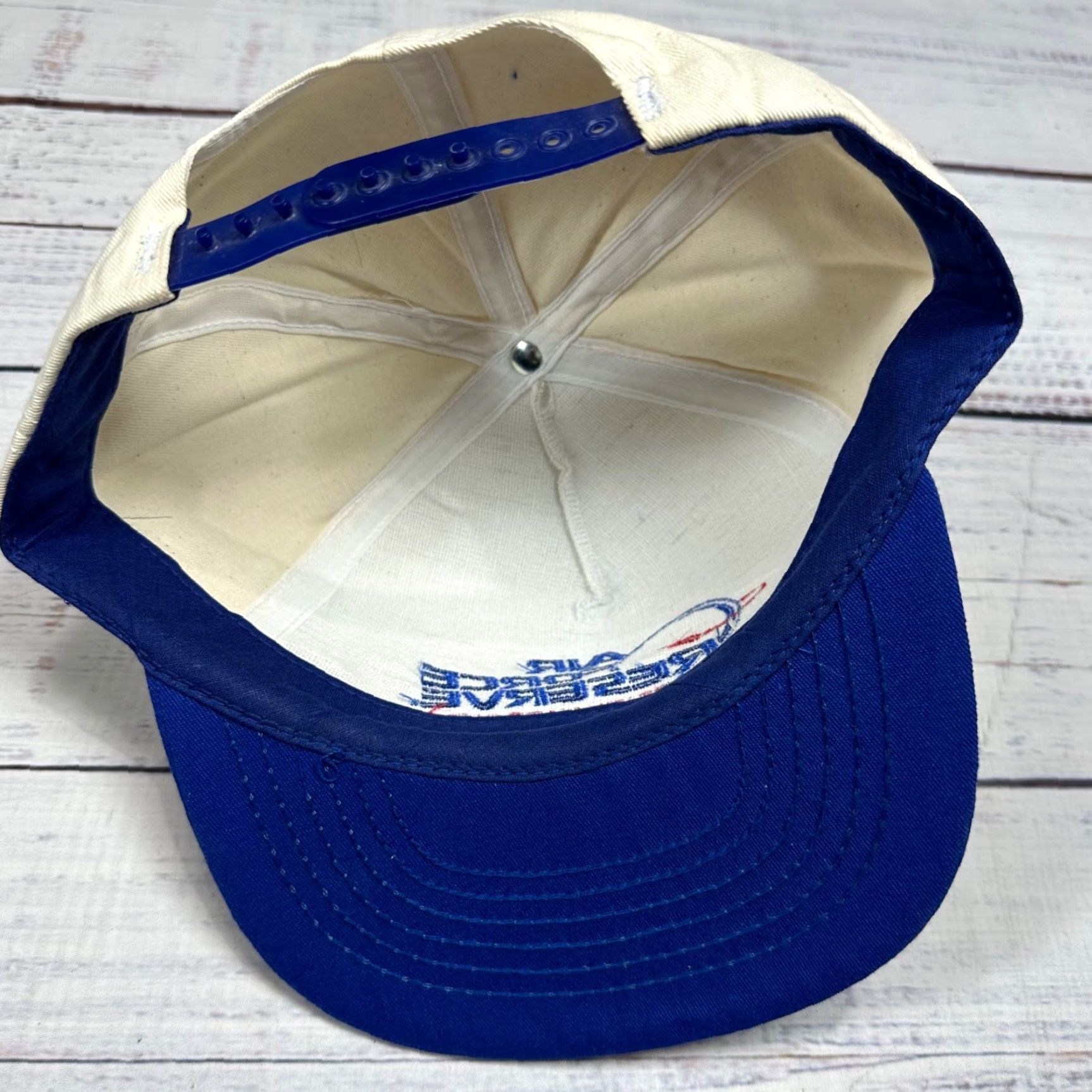 Vintage VINTAGE Air Force Reserve A Great Way To Serve Snapback Hat Beige Blue Mens One Size Beige/Blue Snapback Ball Cap Size ONE SIZE - 7 Thumbnail