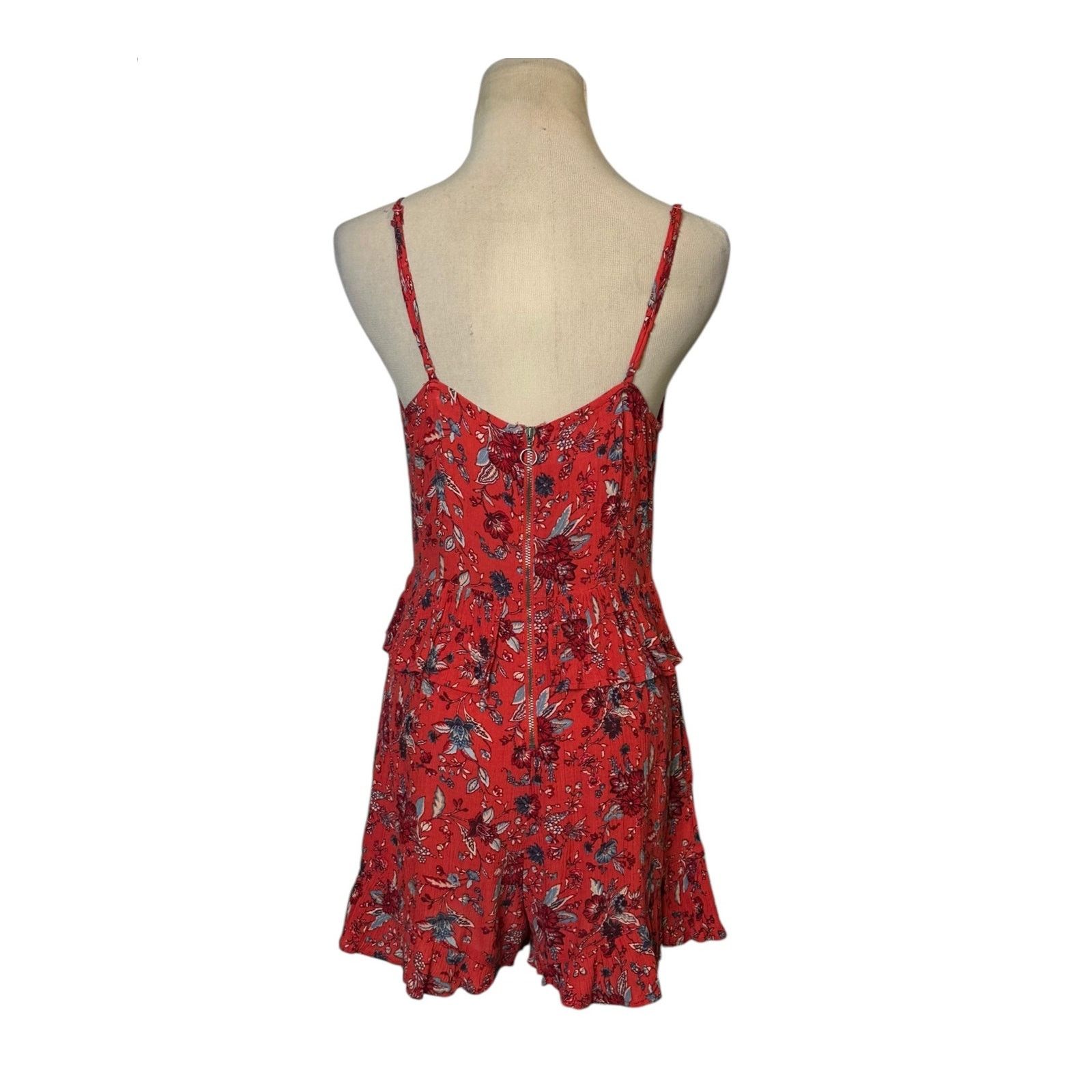 American Eagle Outfitters American Eagle red blue tank romper size 4 Size 27" / US 4 / IT 40 - 2 Thumbnail