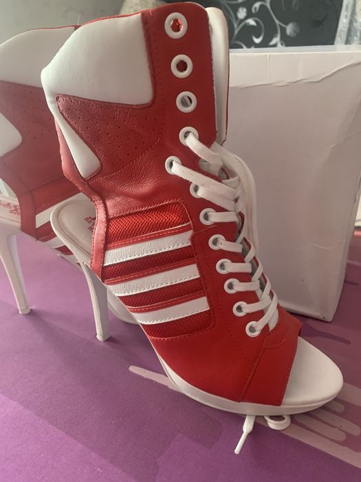 Adidas × Jeremy Scott Adidas Jeremy Scott HIGH HEEL BOOTS, WOMENS shoes 5,5 D65702 Size US 5.5 / IT 35.5 - 2 Thumbnail