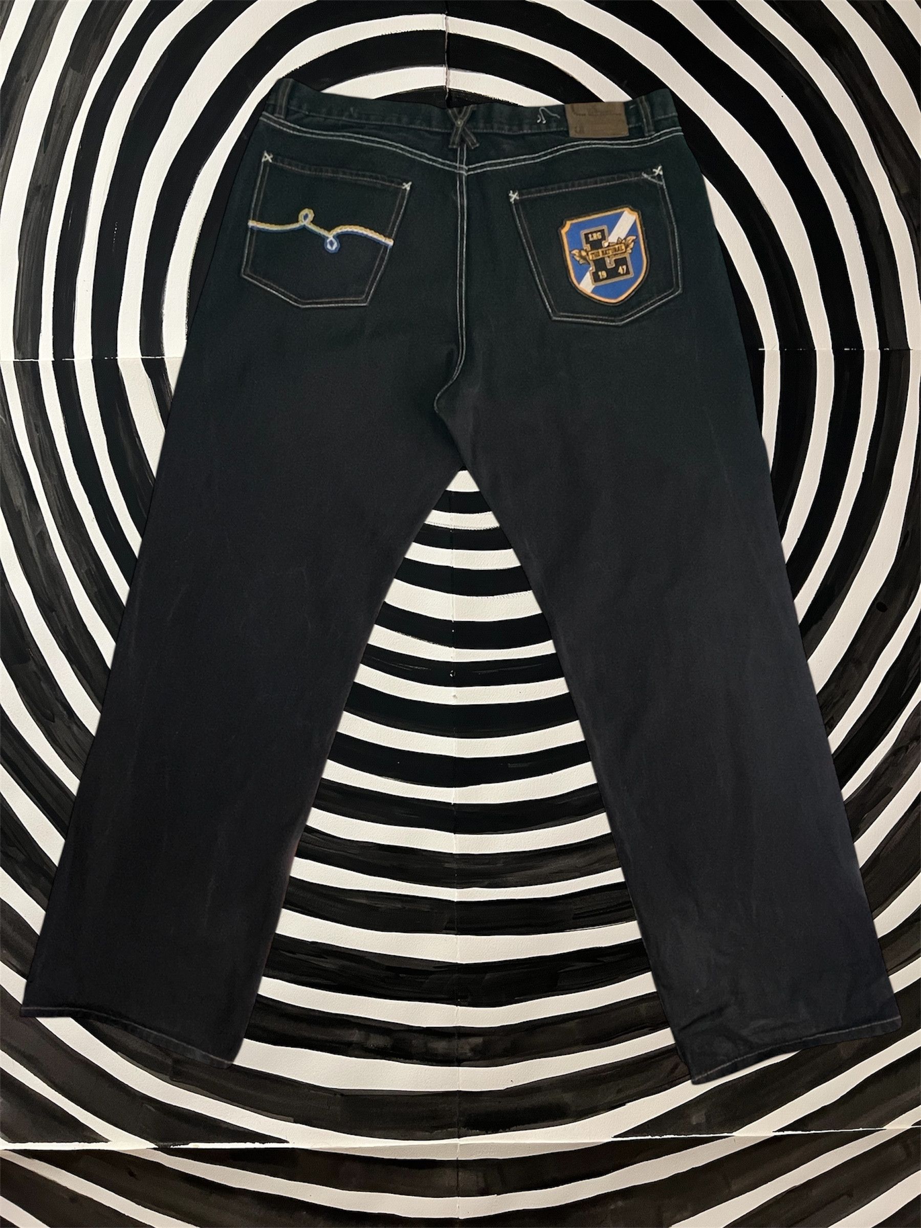 LRG Embroidered Crest Denim Size US 44 / EU 60 - 2 Thumbnail