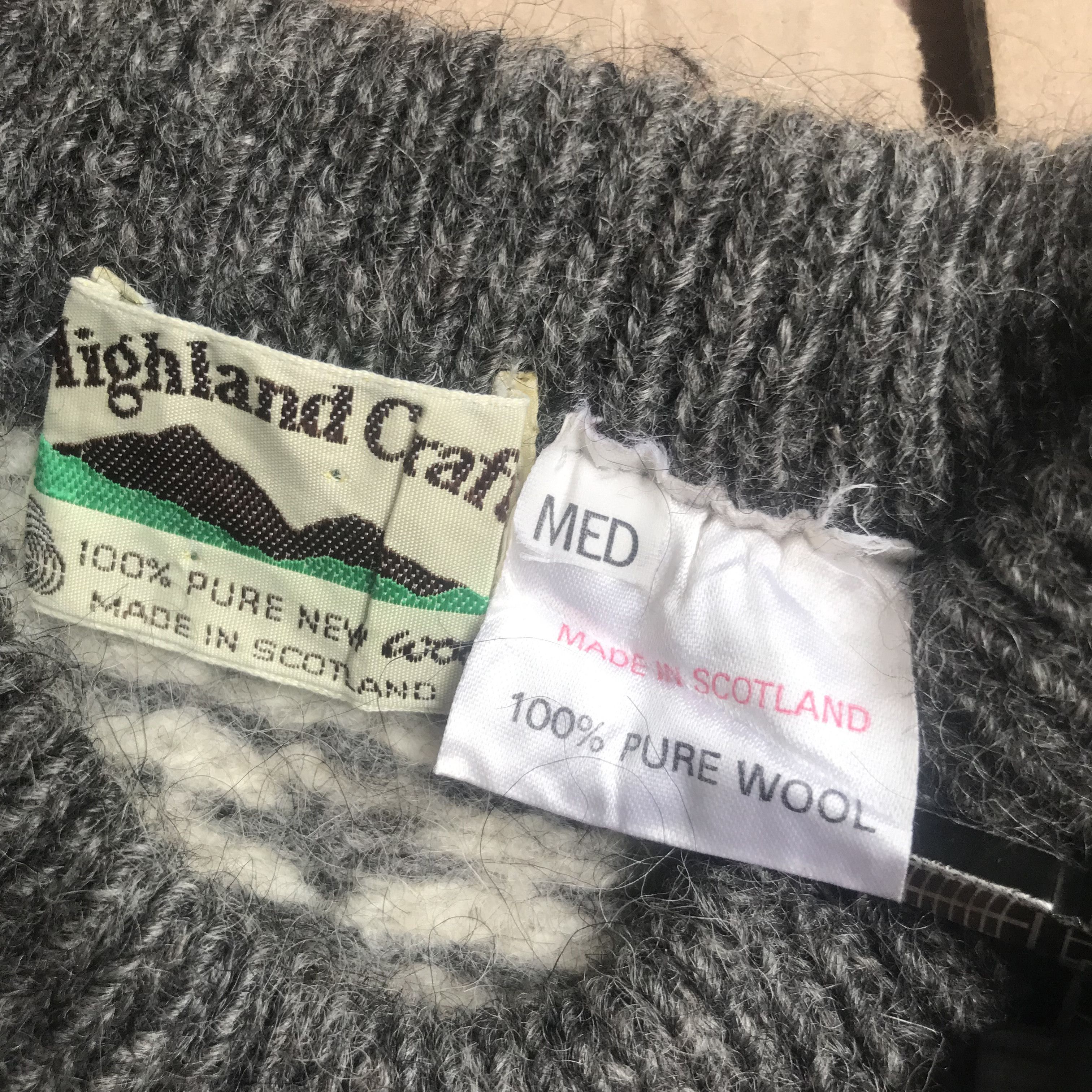 Vintage Vintage highland craft knit pure woll made in scotland Size US M / EU 48-50 / 2 - 6 Thumbnail