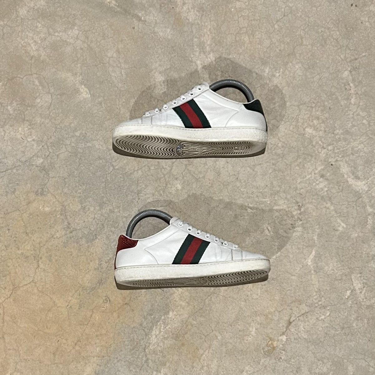 Designer × Gucci Gucci Ace Web Stripe Embroidered Bee Leather Shoes US 5 Size US 5 / EU 37 - 3 Thumbnail