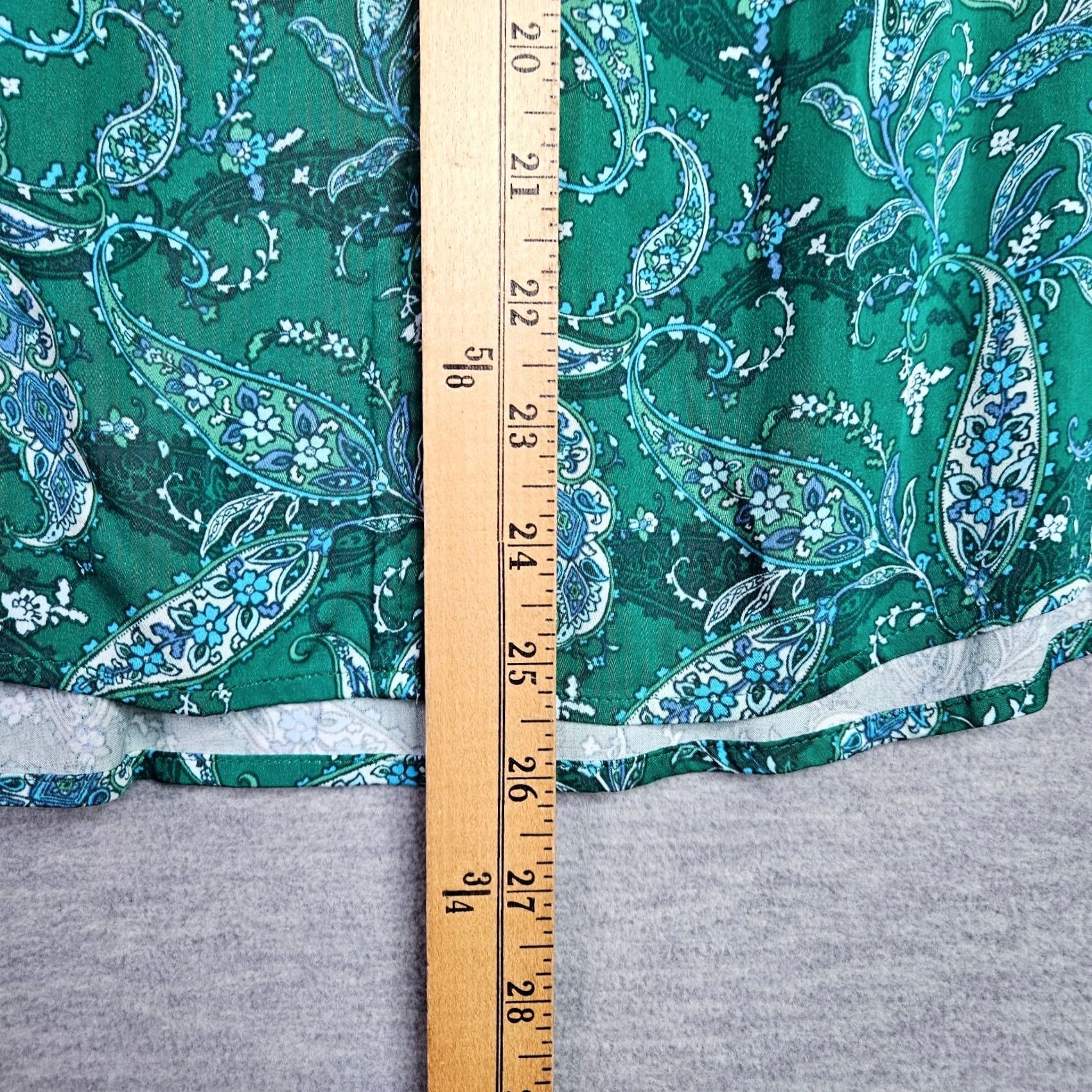 J. Jill J. Jill Blouse Paisley 3/4 Sleeve Green S Women's V-Neck Rayon Viscose Casual Shirt/Blouse Regular Fit Size S / US 4 / IT 40 - 4 Thumbnail