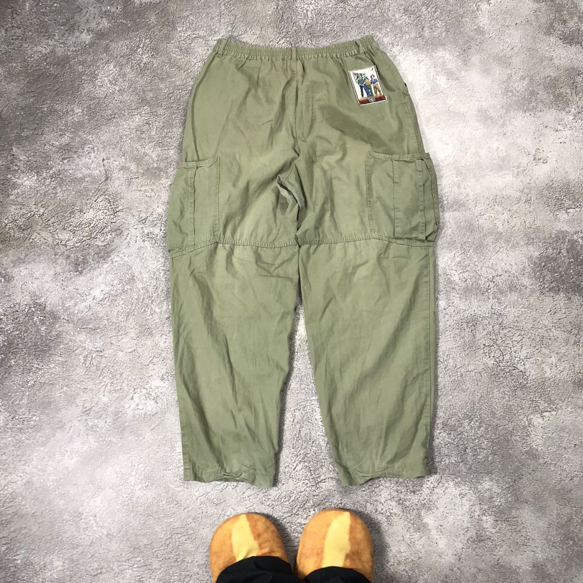 Vintage Vintage 90s Baggy Cargo Pants Faded Olive Grunge Y2K Logo 34 Size US 34 / EU 50 - 8 Thumbnail