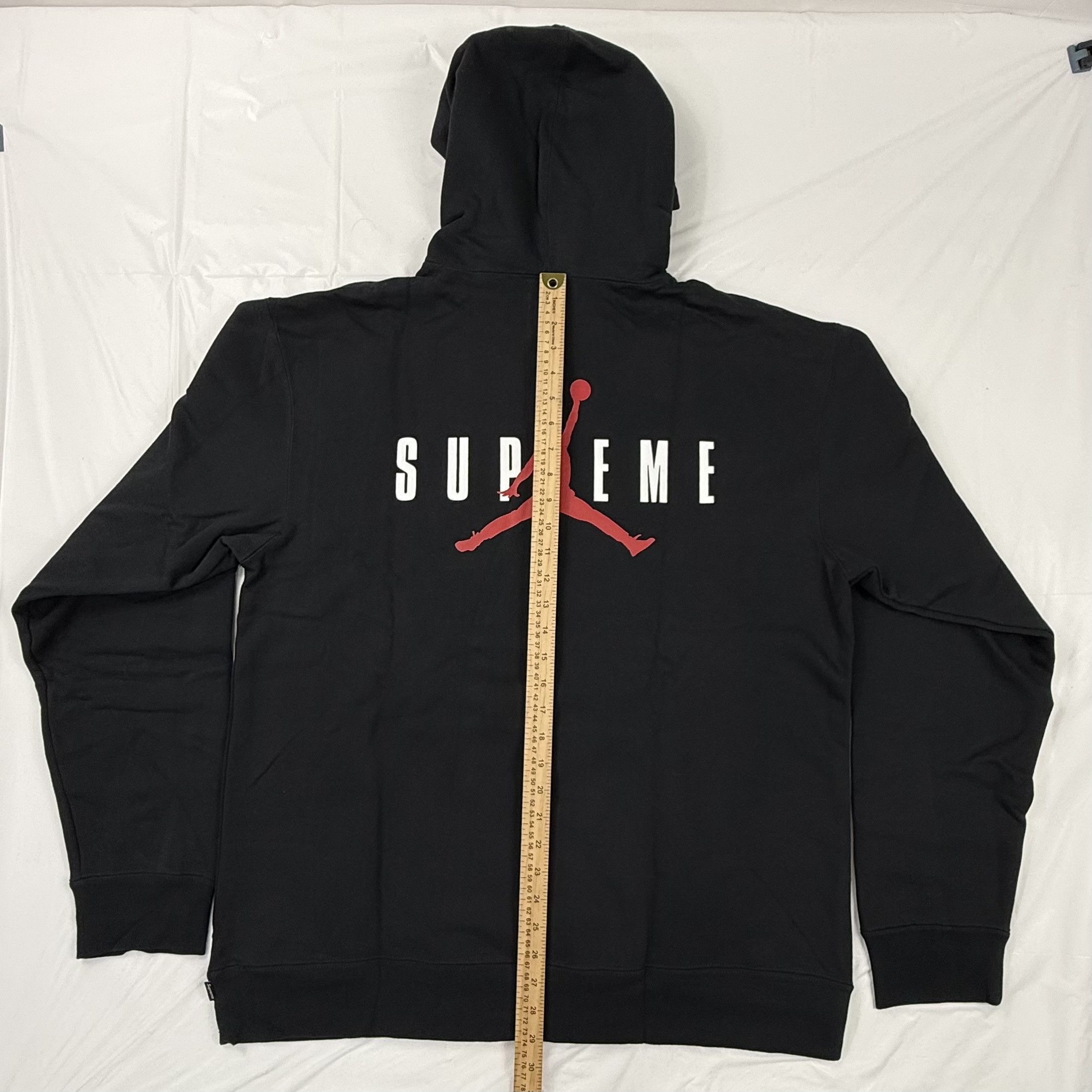 Jordan Brand × Supreme Supreme Jordan Hoodie Black Sweatshirt Size L NEW Size US L / EU 52-54 / 3 - 4 Thumbnail