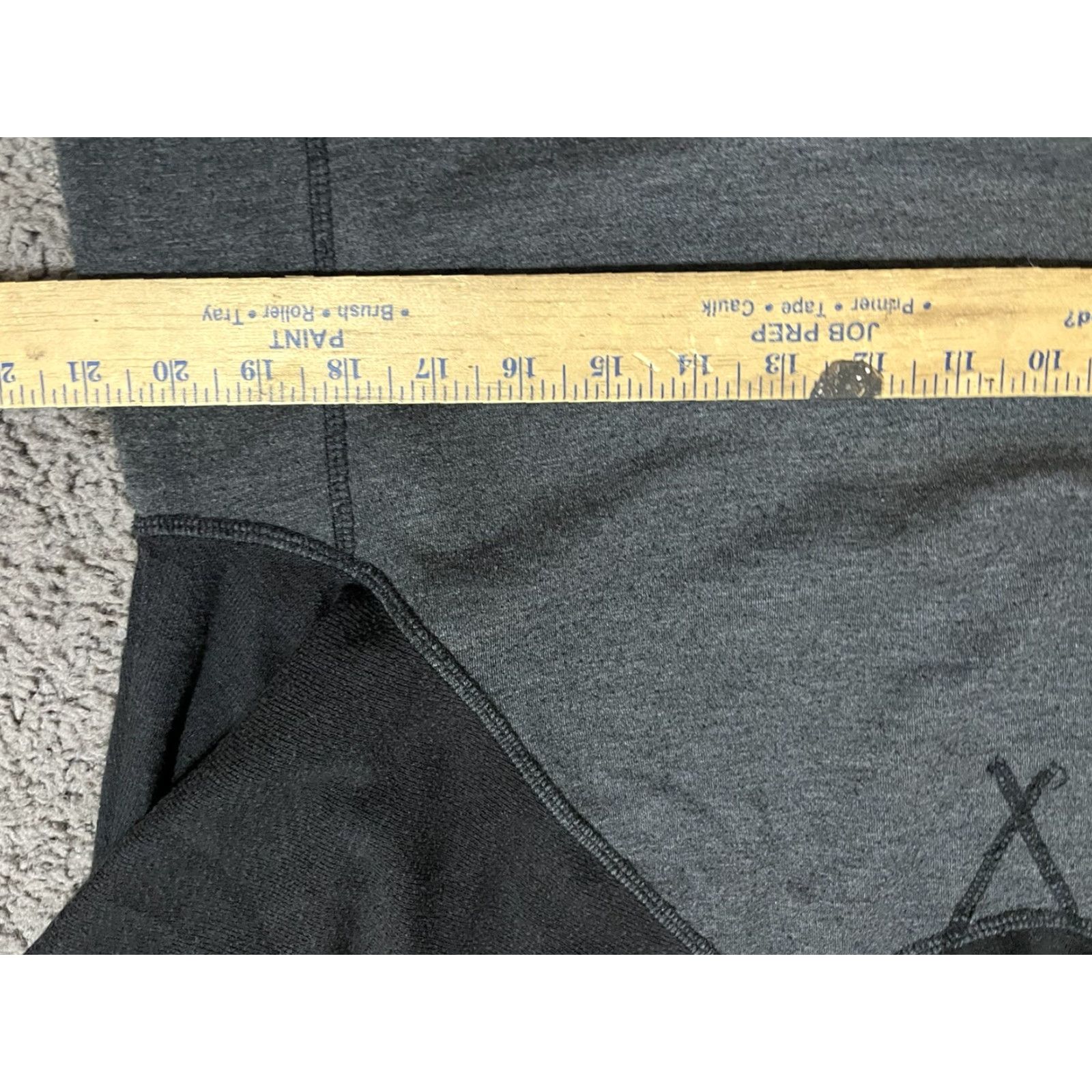 Tommy Bahama Tommy Bahama Mens L Fleece Sweatshirt Black Crew Neck Pullover Sweatshirt Size US L / EU 52-54 / 3 - 5 Thumbnail