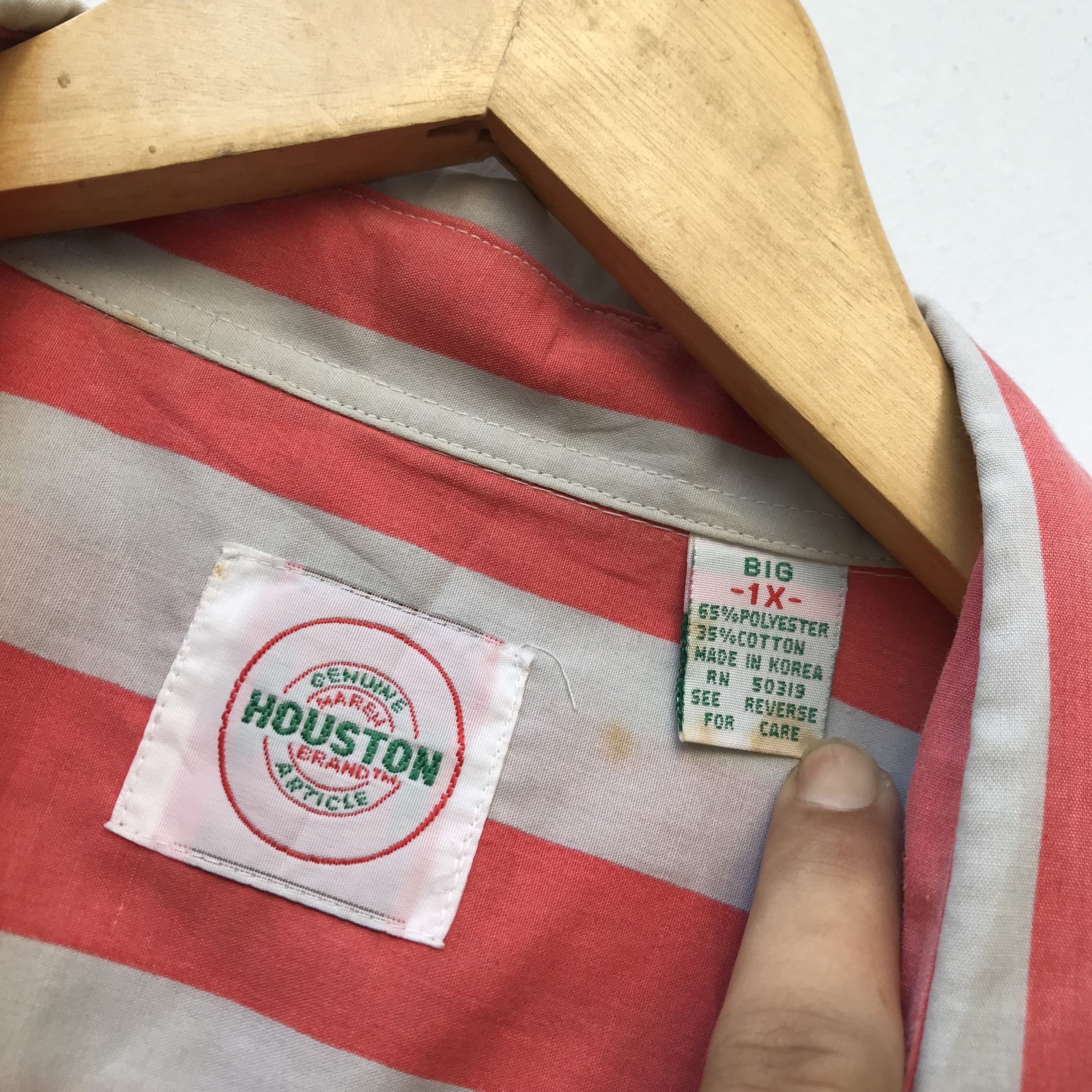 Vintage Vintage american classic Houston red candy stripes size xl Size US XL / EU 56 / 4 - 11 Thumbnail