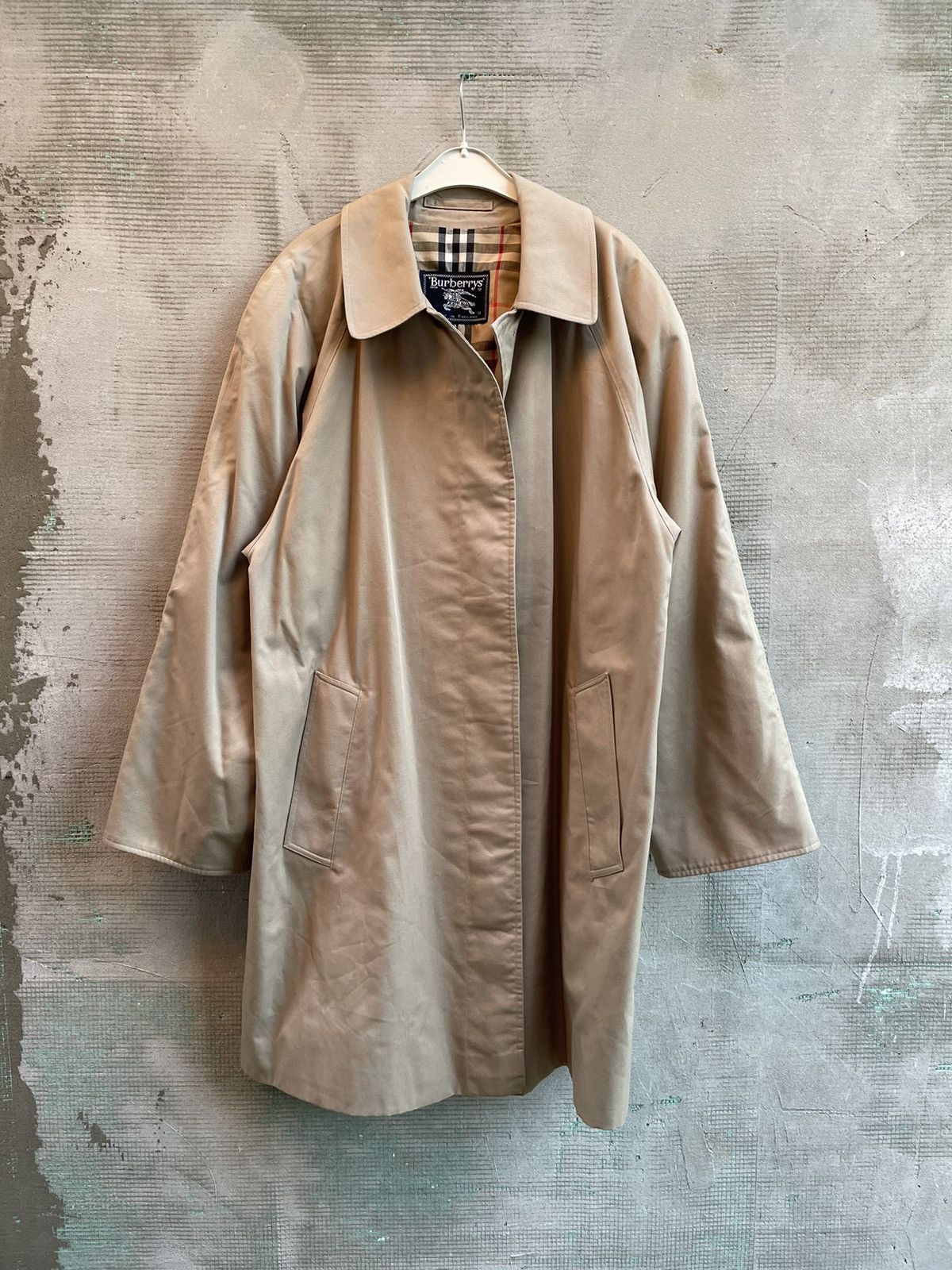Burberry × Designer Burberry Burberrys Vintage 90s Nova Check Beige Trench Coat Size US L / EU 52-54 / 3 - 2 Thumbnail