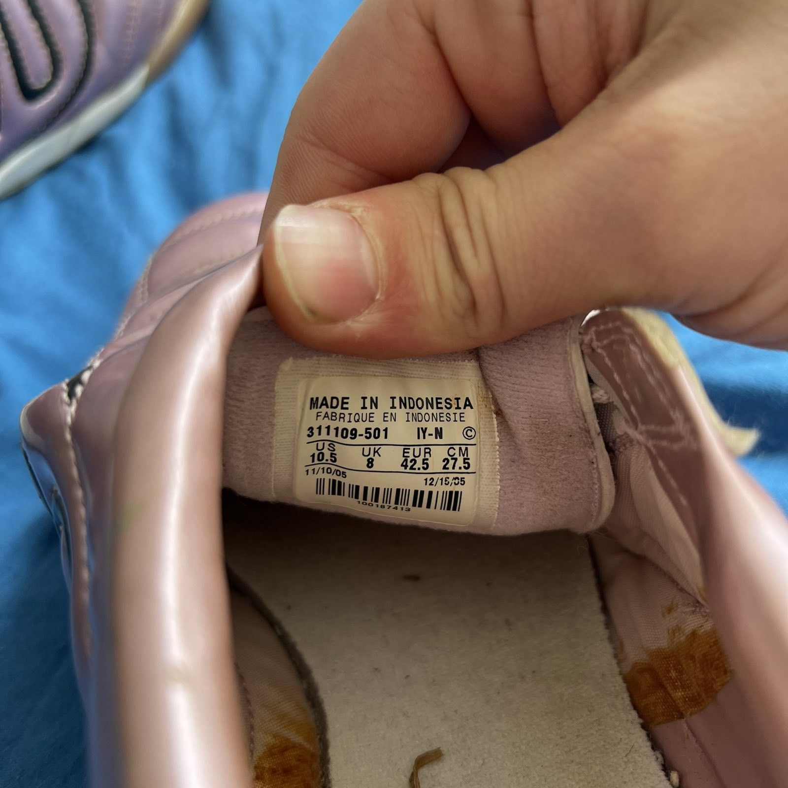 Nike Vintage Nike Total 90 III Pink Indoor Futsal cleats mens Size US 9 / EU 42 - 6 Thumbnail