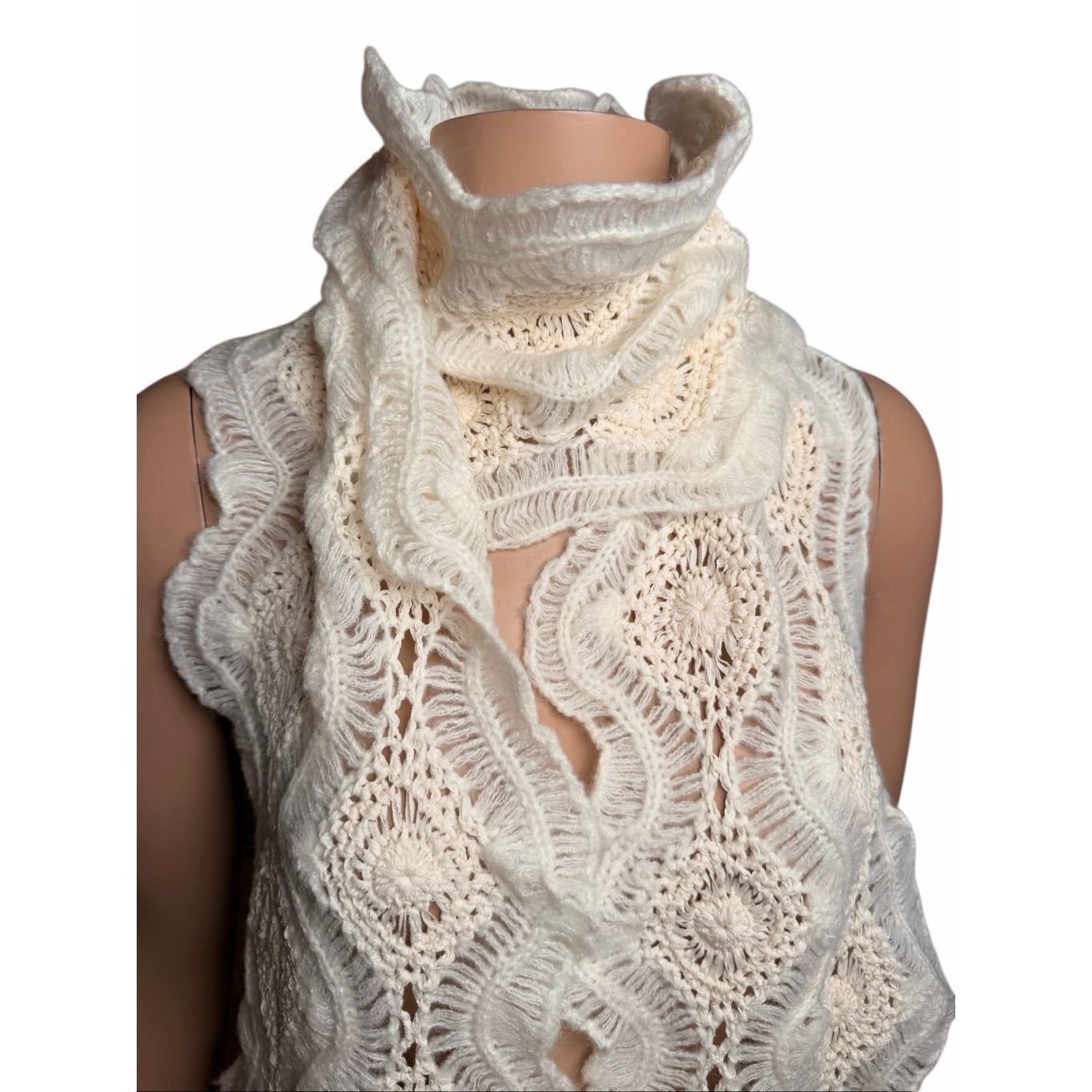 Zara NWT Zara Limited Edition Crochet Knit Scarf Ecru – 96” Long Size ONE SIZE - 2 Thumbnail
