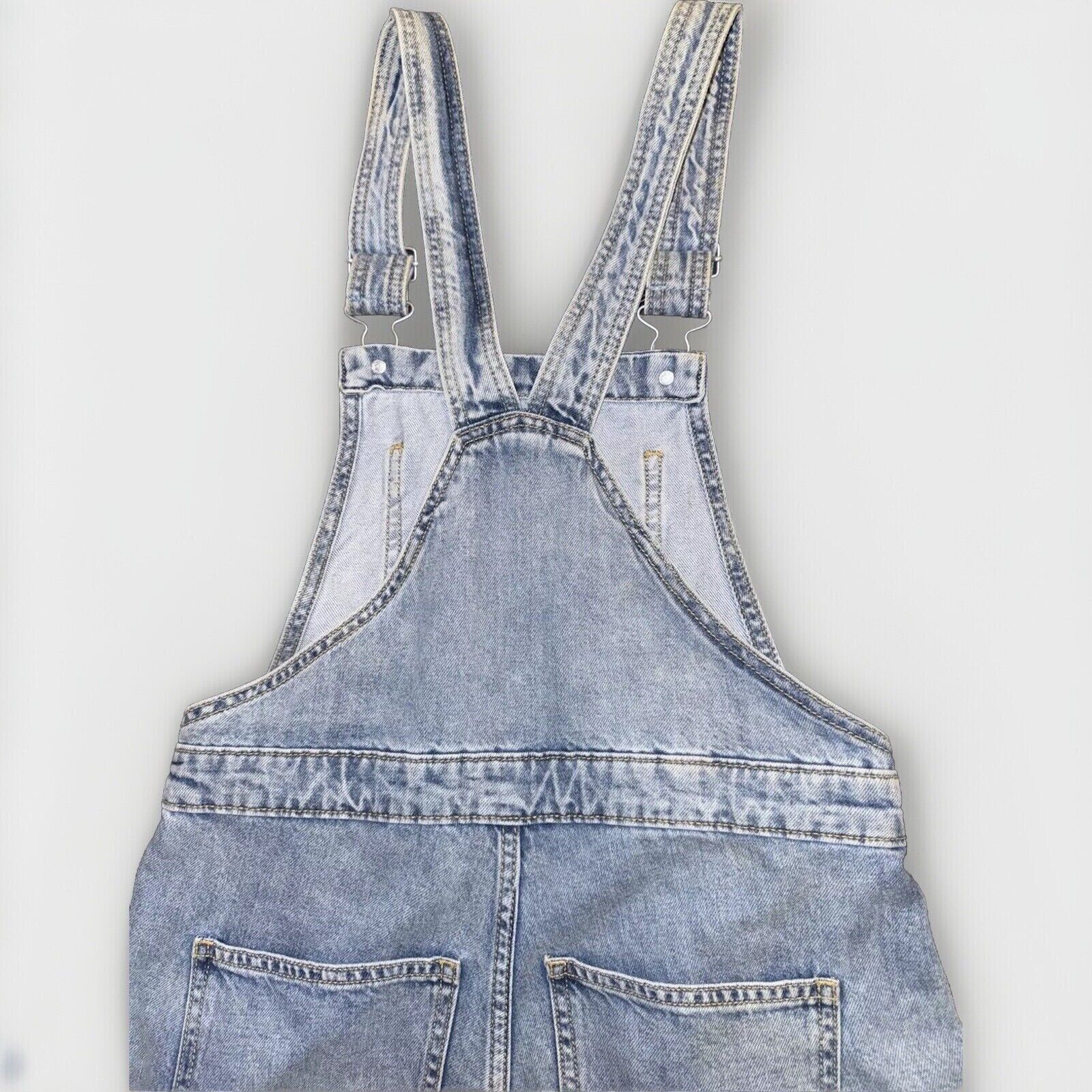 Other Universal Thread Overalls Denim Jean Shorts Women Size 0/25R Size 25" / US 0 / IT 36 - 13 Thumbnail