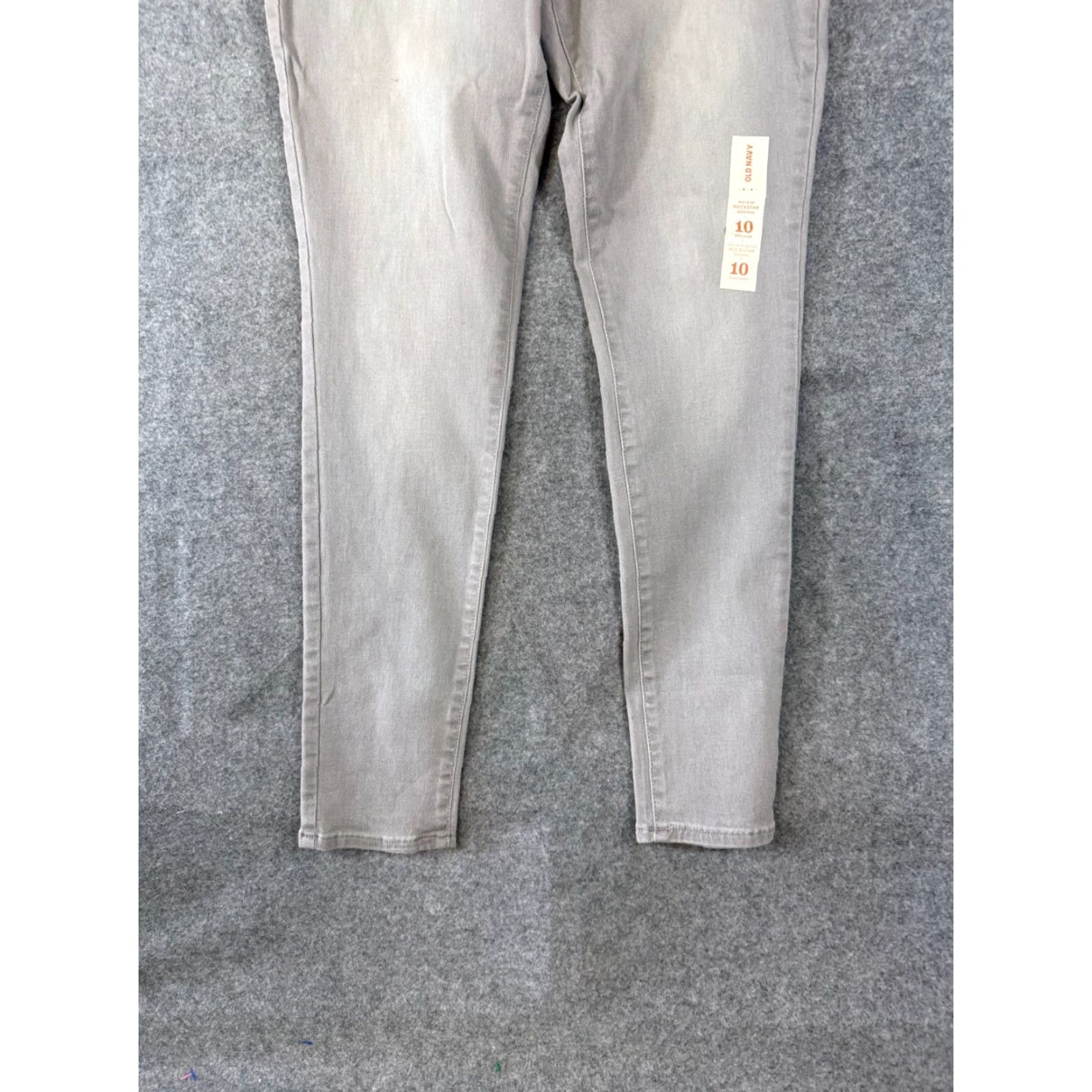 Old Navy VINTAGE Old Navy Jeans Womens 10 Gray Denim Mid Rise Elastic Waist Rockstar Jegging NWT Size 32" / US 10 / IT 46 - 4 Thumbnail