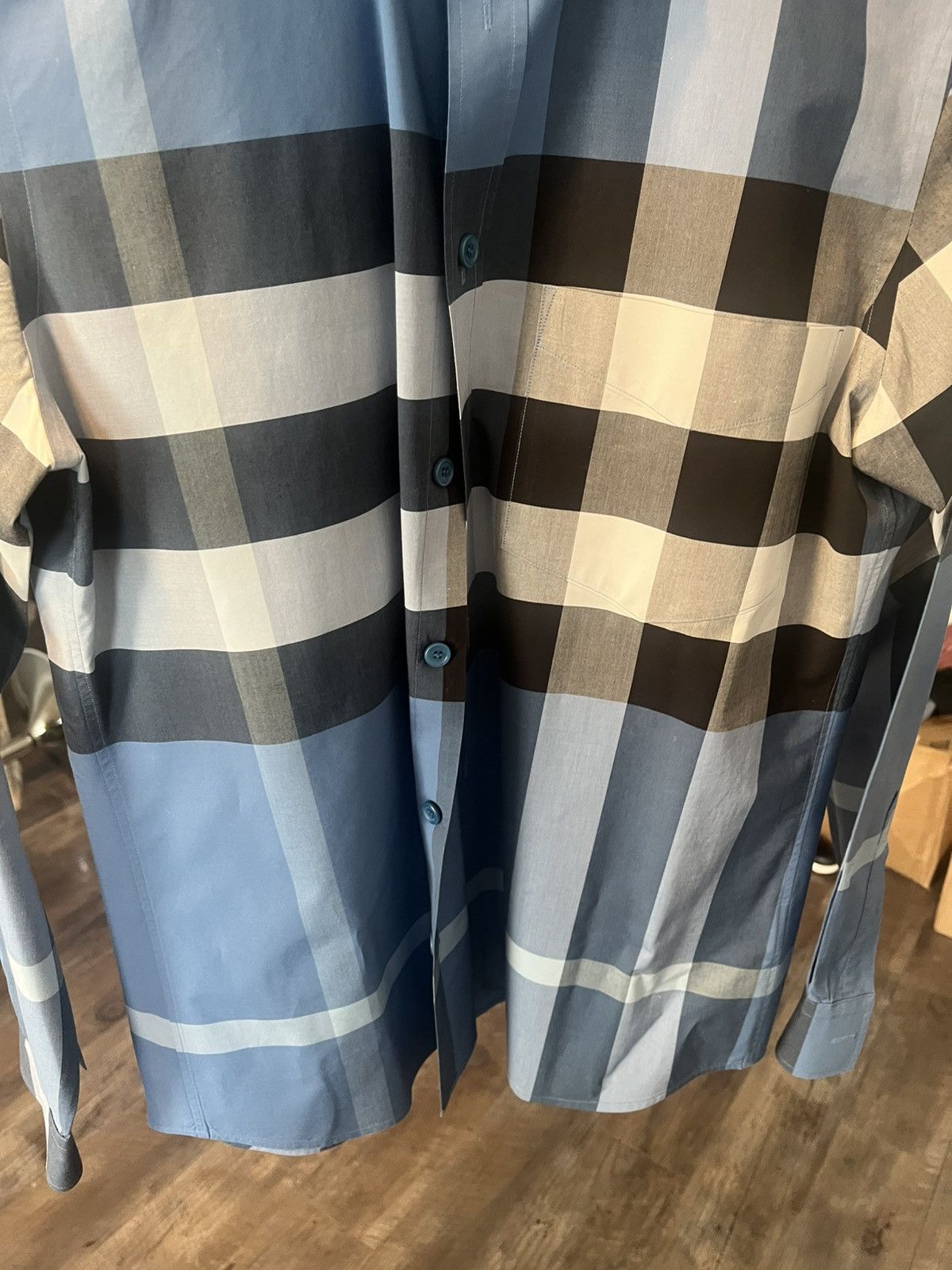 Burberry Blue & White checkered Burberry Long sleeve shirt size Large Size US L / EU 52-54 / 3 - 3 Thumbnail