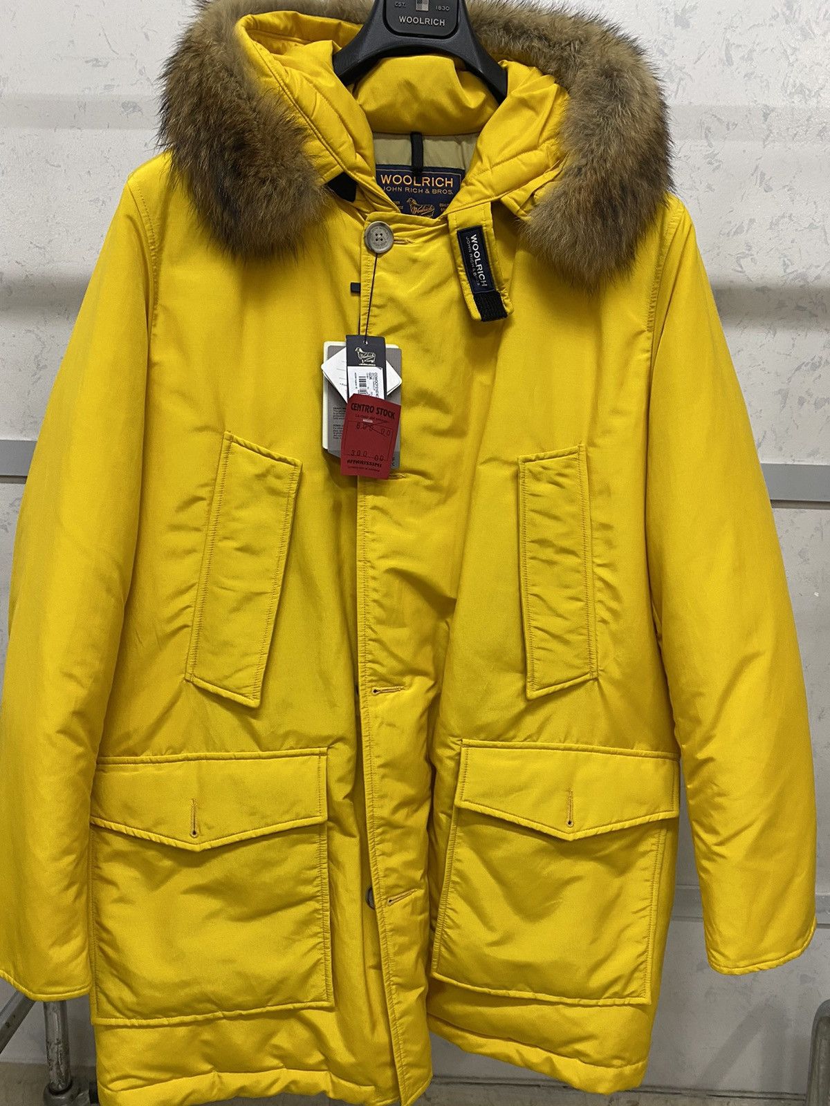 Other Woolrich Arctic Parka, size XXXL, yellow, new with tag Size US XXL / EU 58 / 5 - 3 Thumbnail