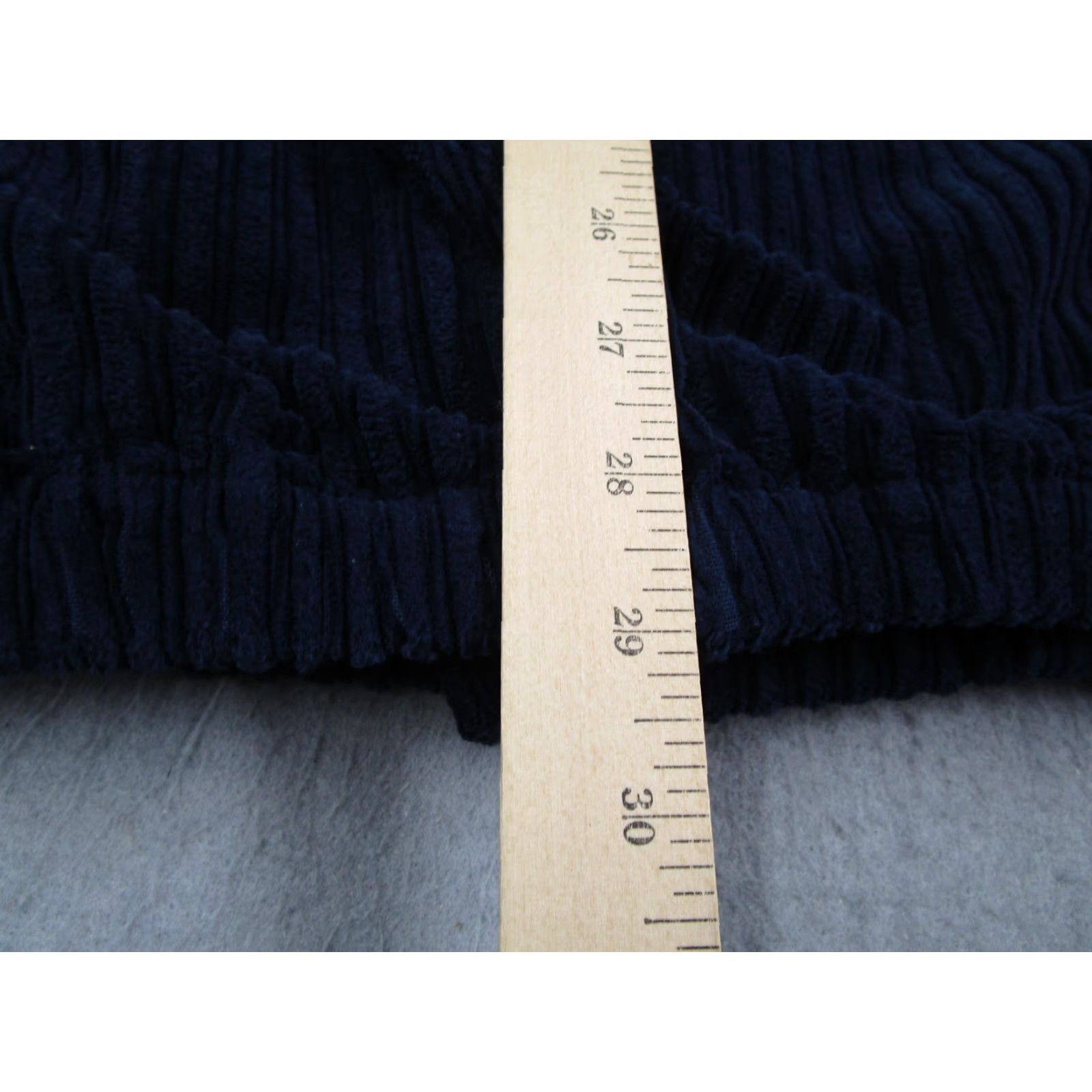Vintage VINTAGE 13 Bonaparte Jacket Mens L Navy Ribbed Corduroy Snap Front Made in France Jacket Mens L Navy Corduroy Snap Front France Size US L / EU 52-54 / 3 - 7 Thumbnail