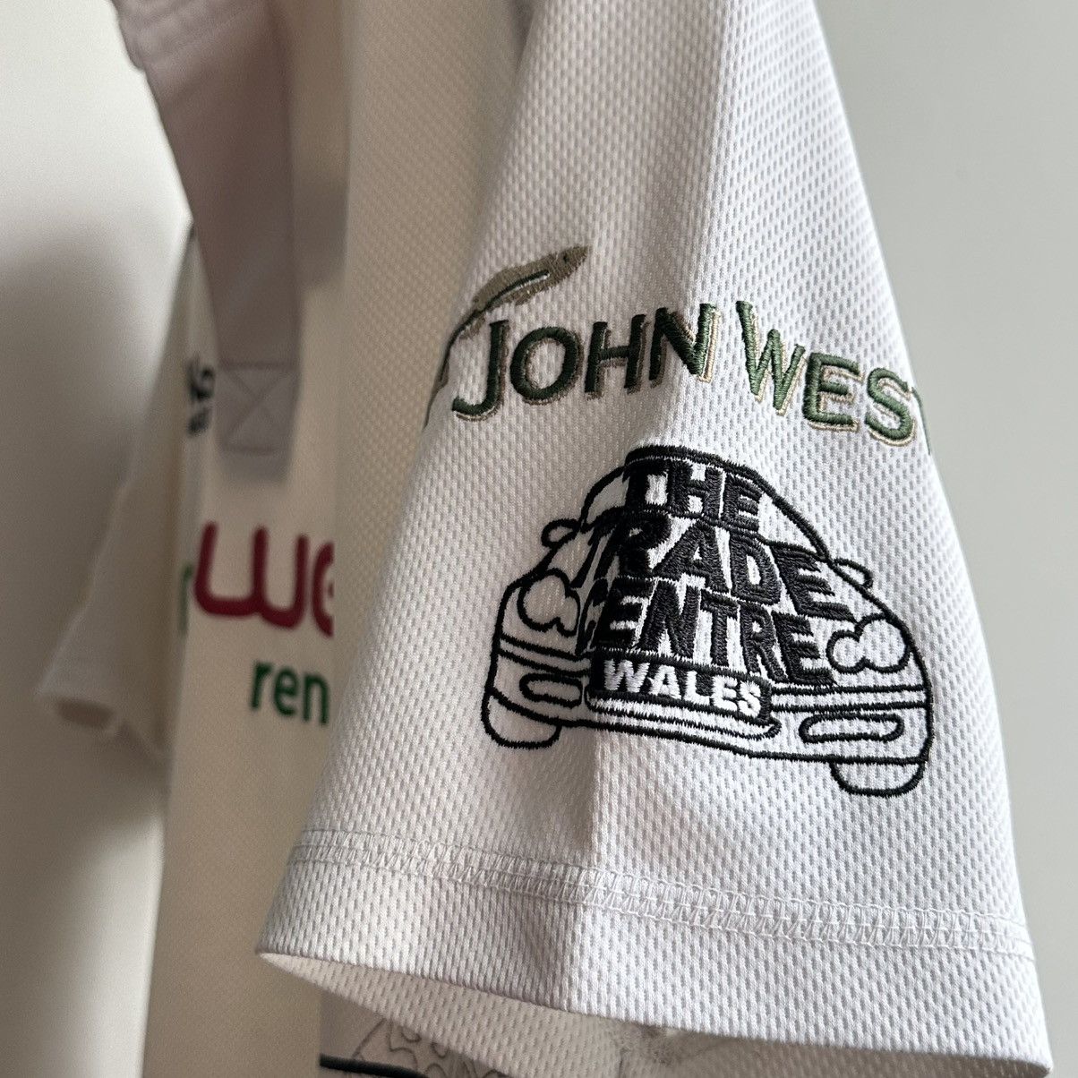 Vintage VINTAGE KOOGA OSPREYS 2008/09 AWAY RUGBY JERSEY Size US M / EU 48-50 / 2 - 7 Thumbnail
