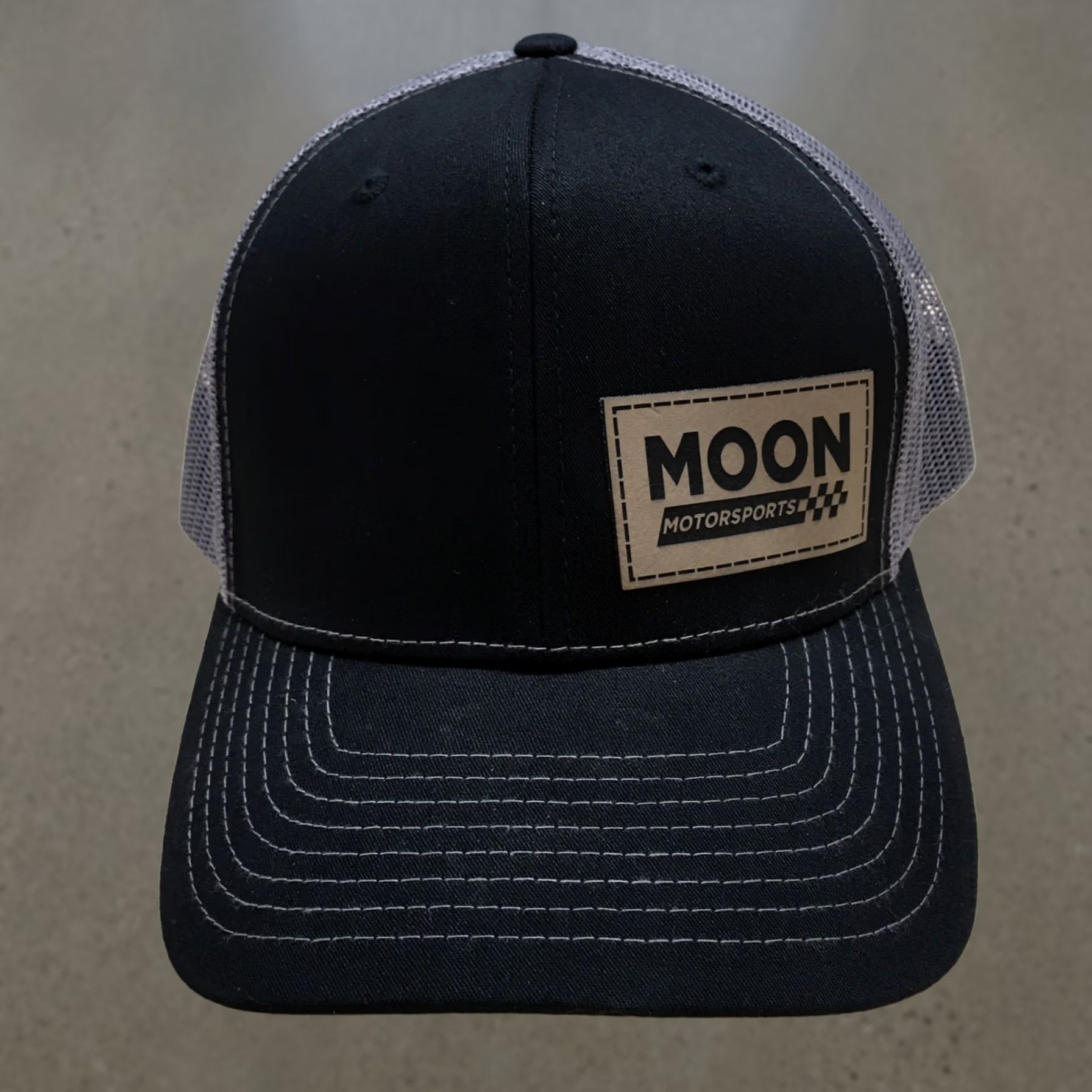 Vintage Richardson Moon Motorsports Trucker Hat Men Black OS Adjustable Embroidered Logo Size ONE SIZE - 1 Thumbnail