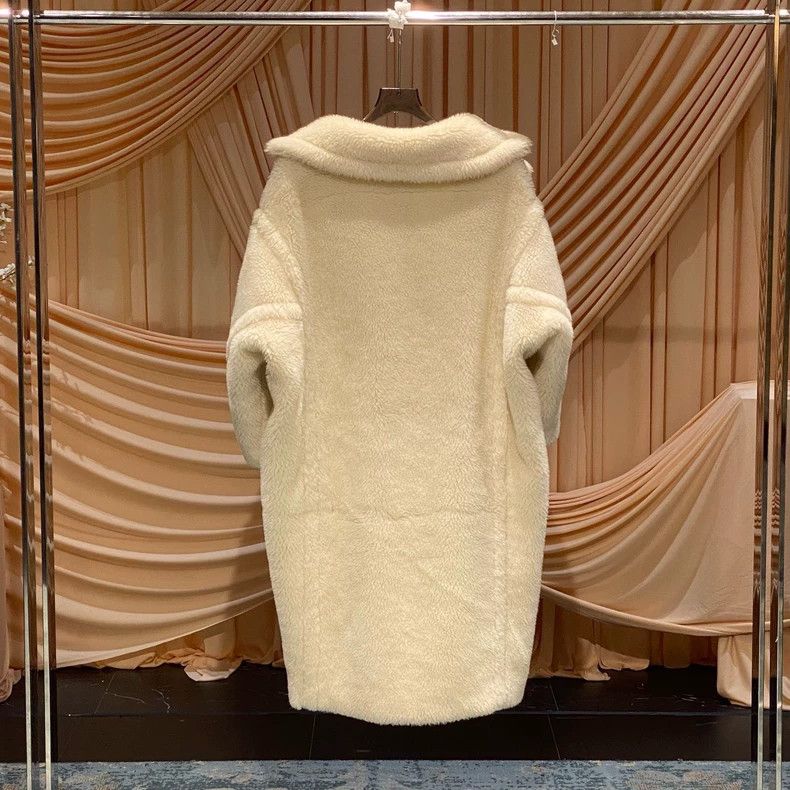 Max Mara Max Mara Hot Style Milk White Long Teddy Coat Size XS / US 0-2 / IT 36-38 - 2 Thumbnail