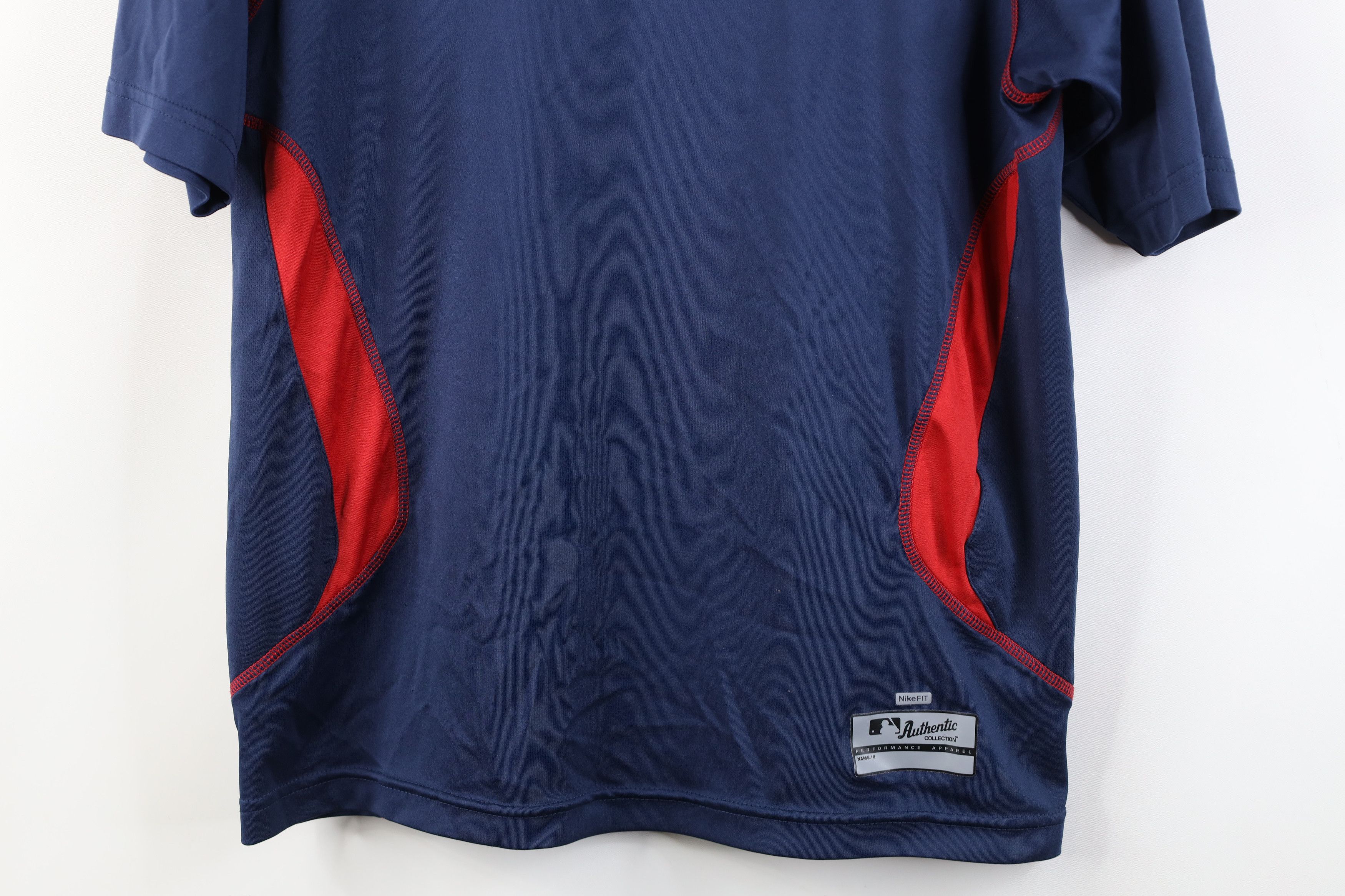 Nike Nike Scott Mini Swoosh Chief Wahoo Cleveland Indians T-Shirt Size US S / EU 44-46 / 1 - 3 Thumbnail