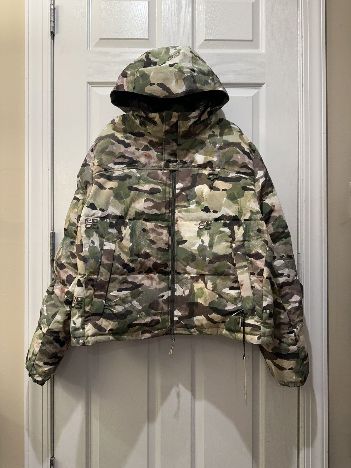 Reese Cooper Reese Cooper Outdoor Supply Watercolor Camo Puffer Jacket Size US XL / EU 56 / 4 - 2 Thumbnail