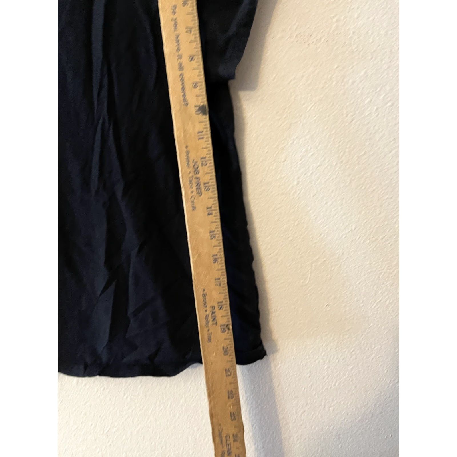 Vintage Universal Thread T-Shirt Women’s XS Black Crew Neck Short Sleeve Size XS / US 0-2 / IT 36-38 - 5 Thumbnail