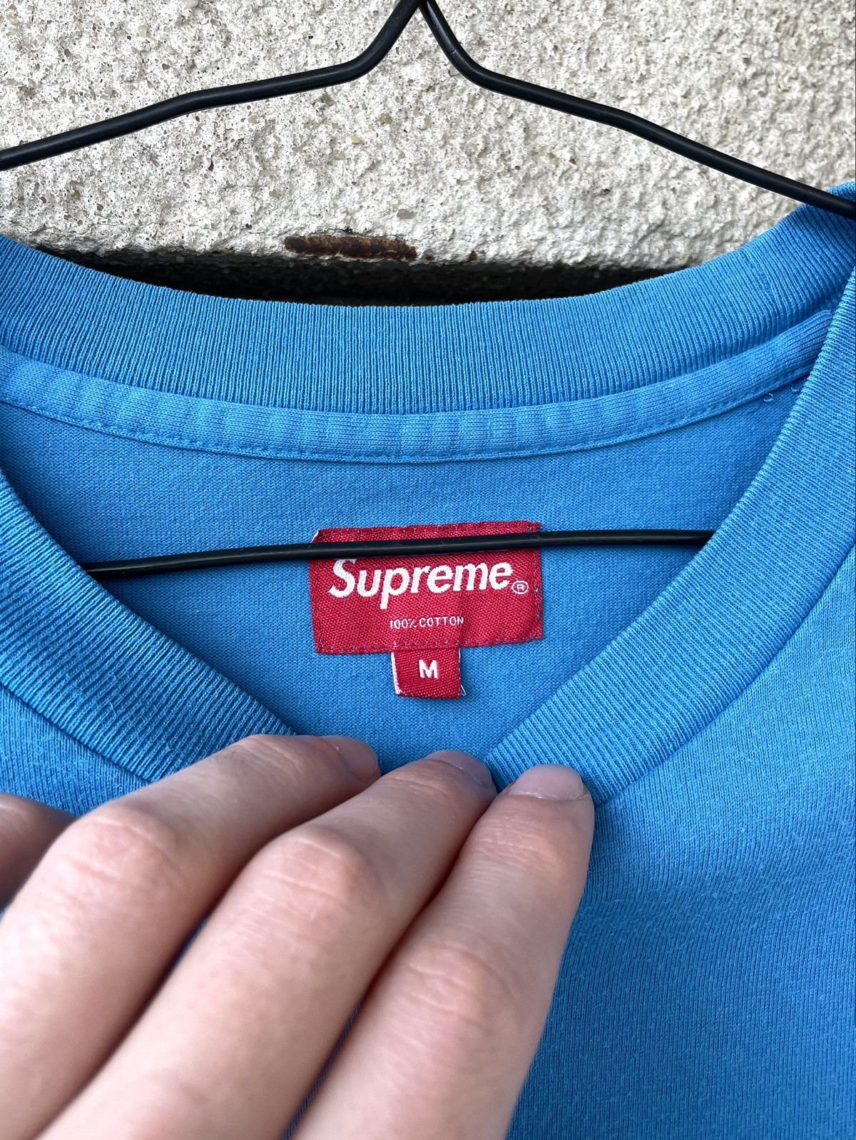 Playboy × Supreme Supreme Playboy FW18 Embroidered Logo Pocket T-Shirt Size US M / EU 48-50 / 2 - 4 Thumbnail