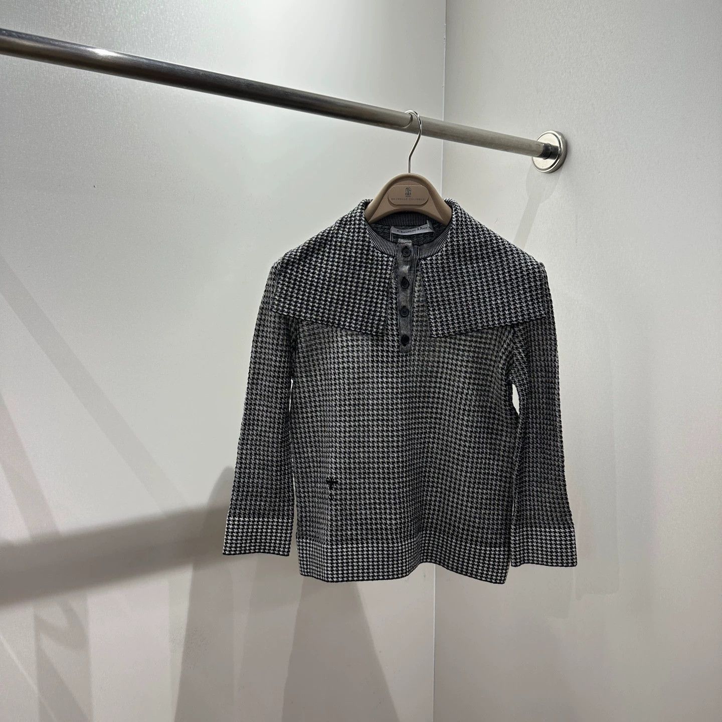 Dior CD apr493 houndstooth bee bow collar knit sweater 38 wool Size S / US 4 / IT 40 - 1 Thumbnail