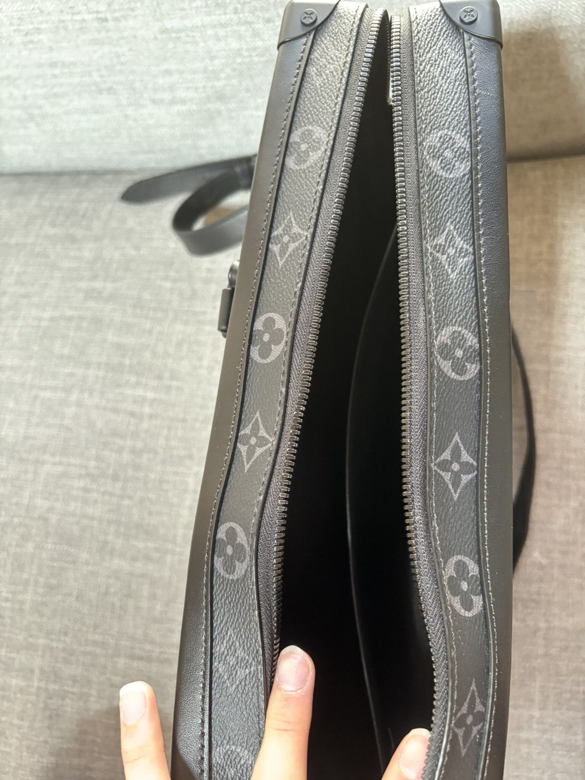 Louis Vuitton Louis Vuitton Soft Trunk Briefcase Size ONE SIZE - 10 Thumbnail