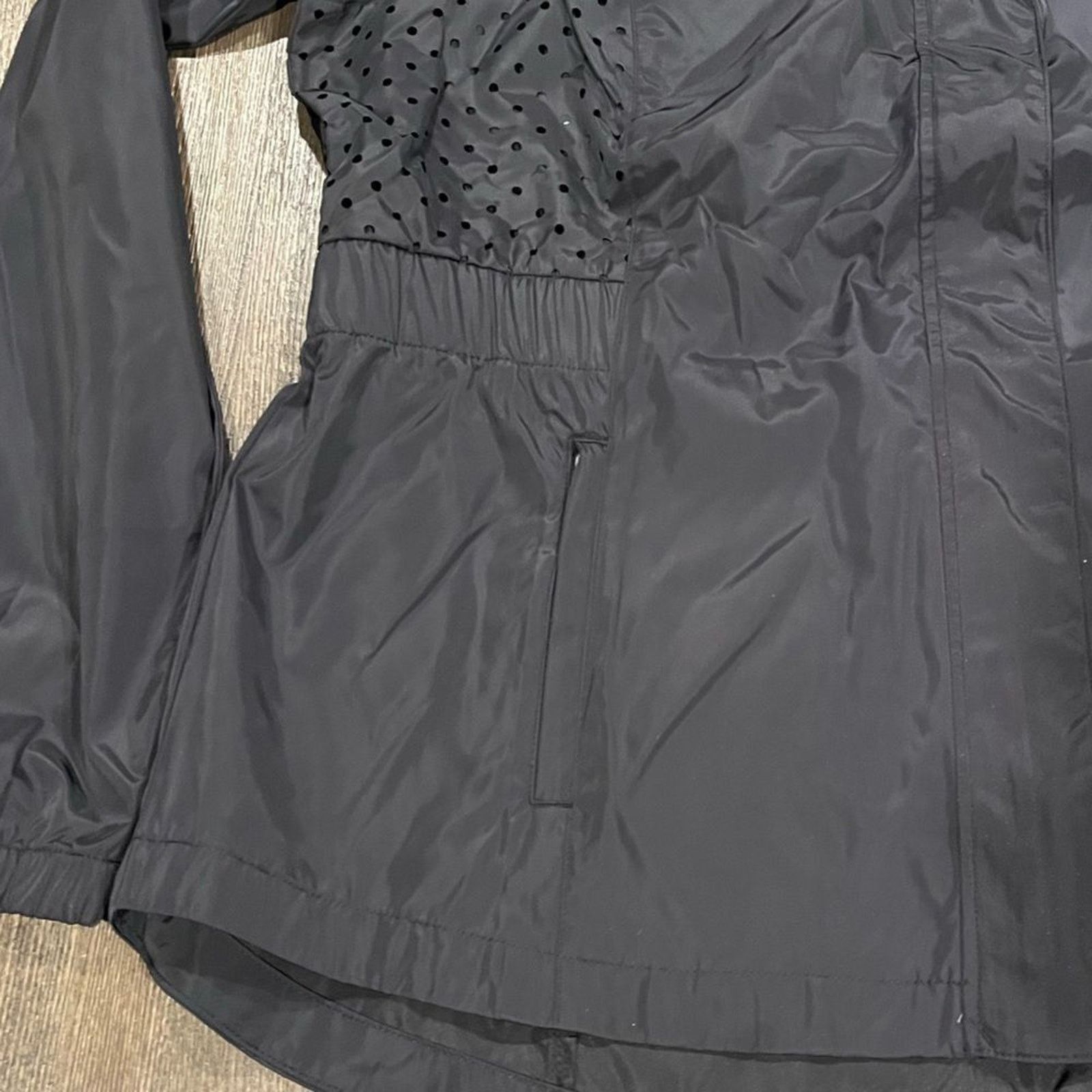 Fila NWOT Fila Womens Black Rain Jacket - Size S Size S / US 4 / IT 40 - 6 Thumbnail