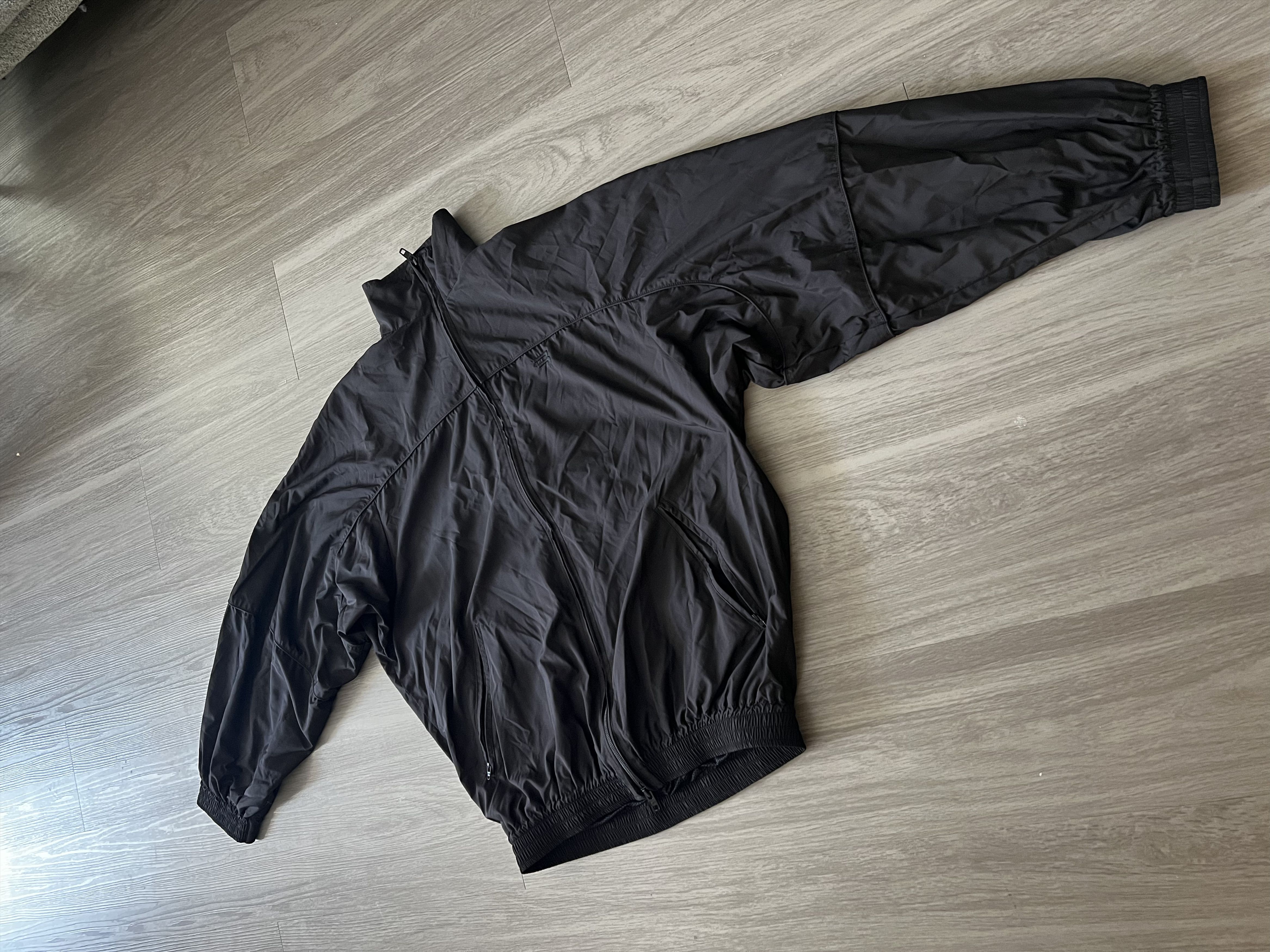 Balenciaga Balenciaga AW2020 runaway track jacket Size US XS / EU 42 / 0 - 2 Thumbnail