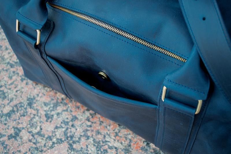 Sports bag. Genuine leather travel bag. Duffel Bag