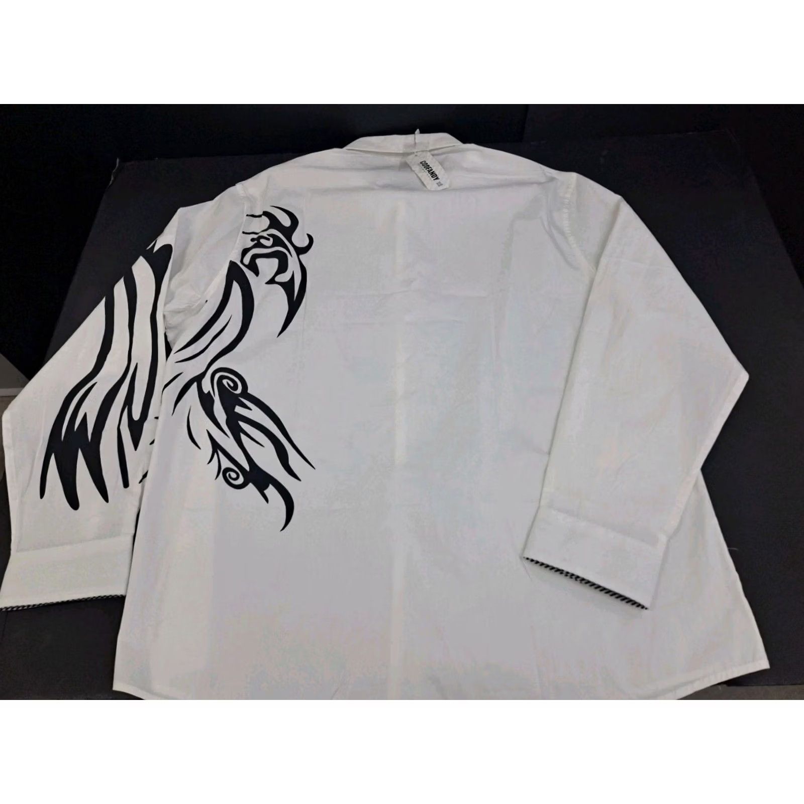 Vintage Coofandy Mens Long Sleeve Button Up Shirt White/Black Graphic Print 2XL #7431 Size US XXL / EU 58 / 5 - 6 Thumbnail