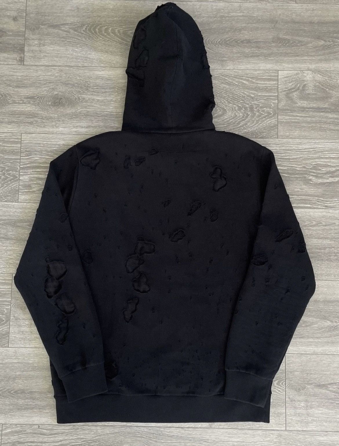 Givenchy Givenchy Distressed Logo Hoodie Size US M / EU 48-50 / 2 - 2 Thumbnail