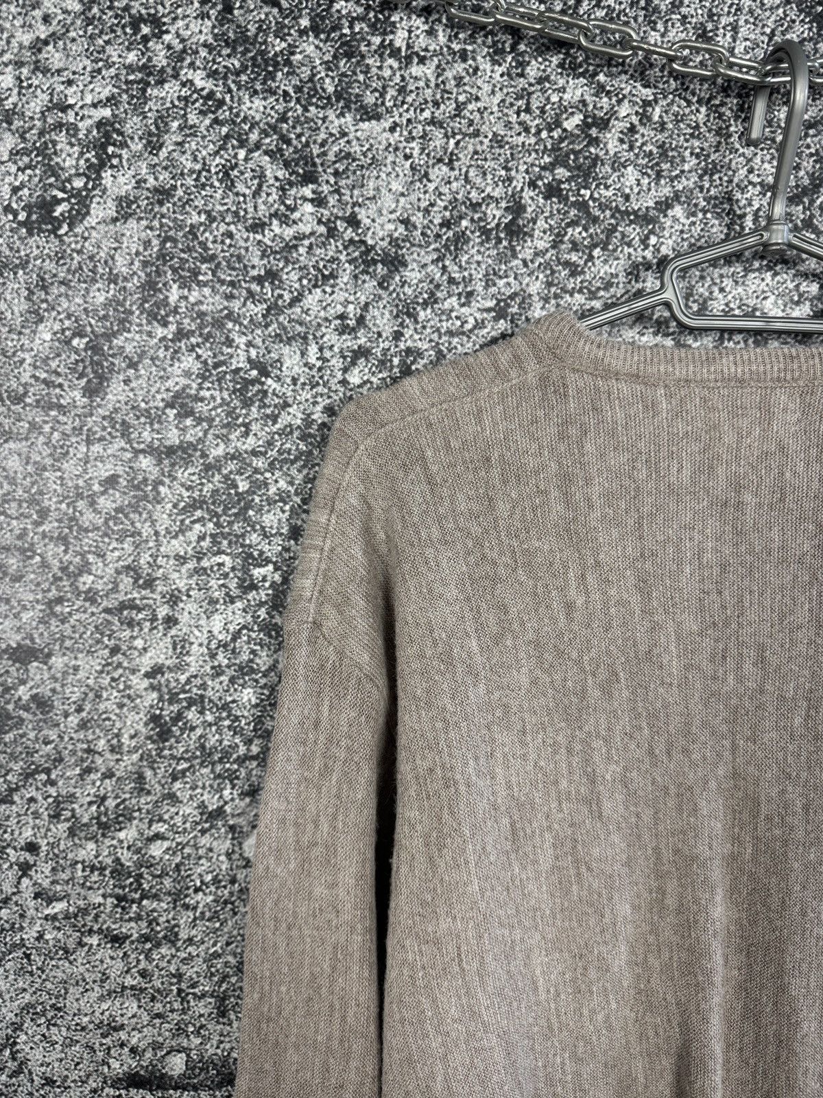 Lacoste Izod Lacoste Vintage Acrylic Sweater V-Neck Pullover Size L Size US L / EU 52-54 / 3 - 10 Thumbnail
