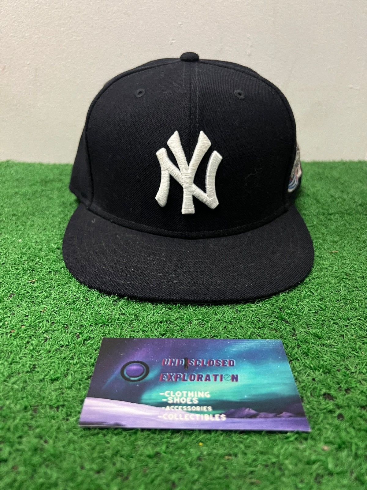 New Era × New York Yankees × Vintage Vintage 1999 World Series Yankees hat grey brim wool 7 1/8 Size ONE SIZE - 1 Thumbnail