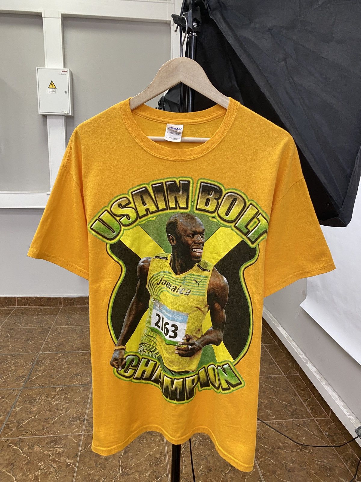 Gildan 🇯🇲 Vintage Y2K Usain Bolt Champion Jamaica T-Shirt Rare Hype Size US L / EU 52-54 / 3 - 1 Thumbnail